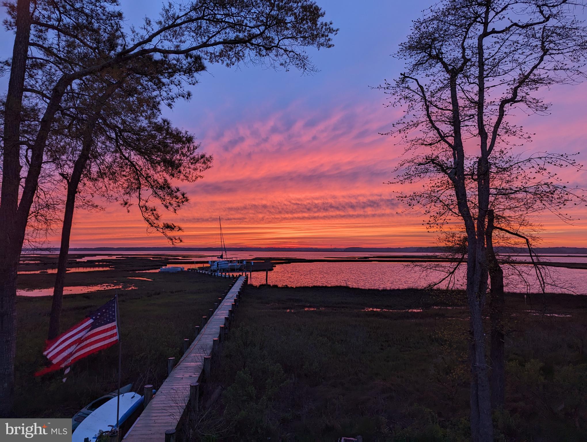 INDIAN CREEK - Residential