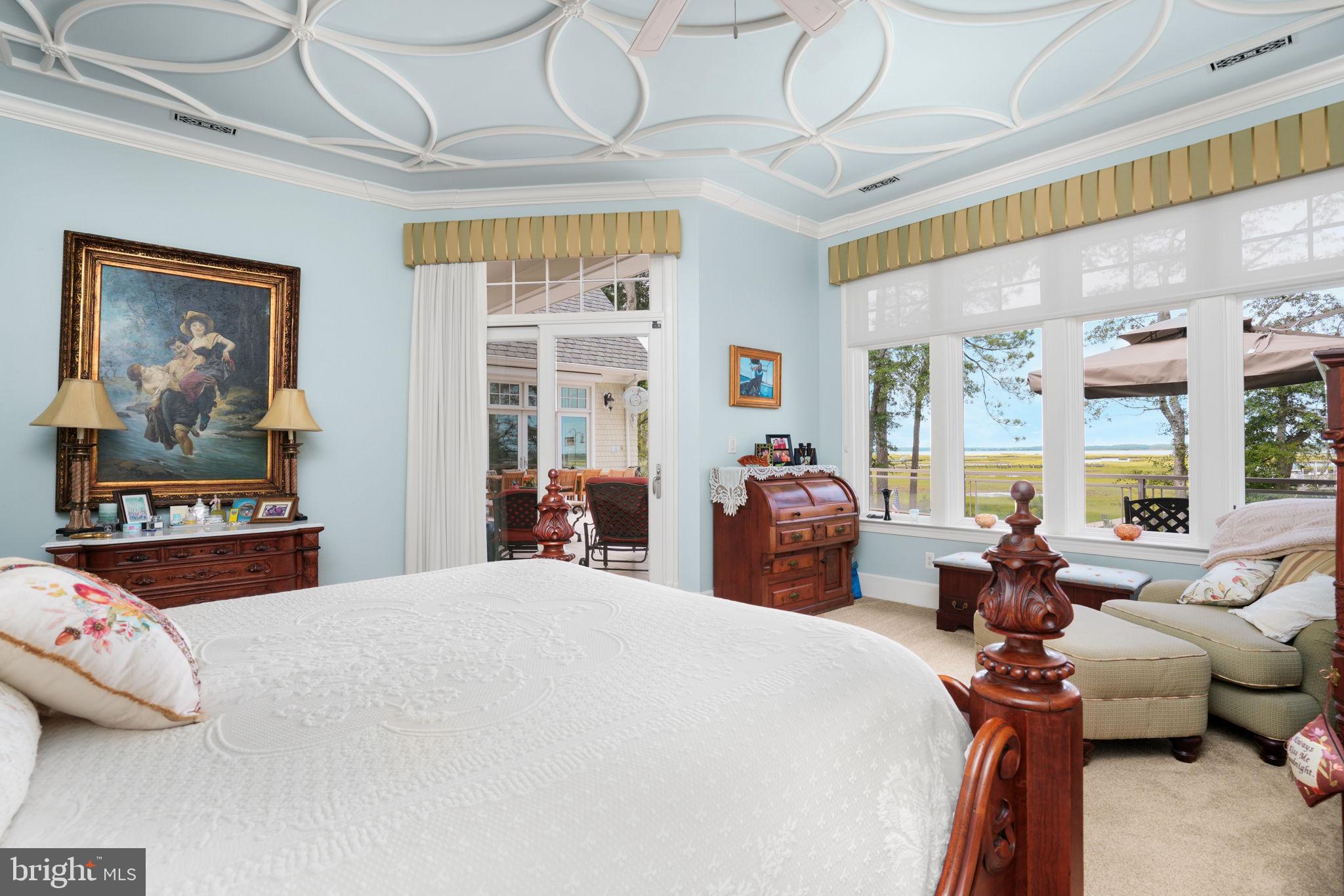 INDIAN CREEK - Residential