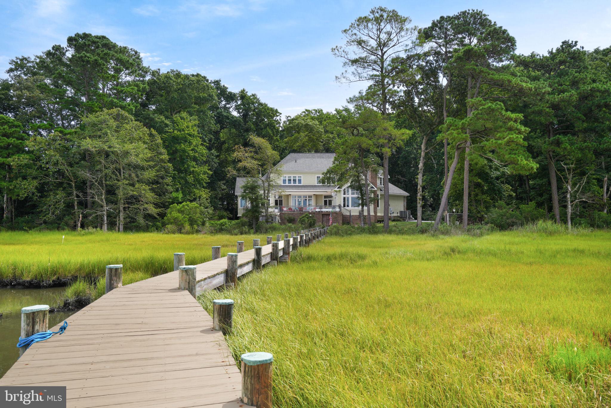 INDIAN CREEK - Residential