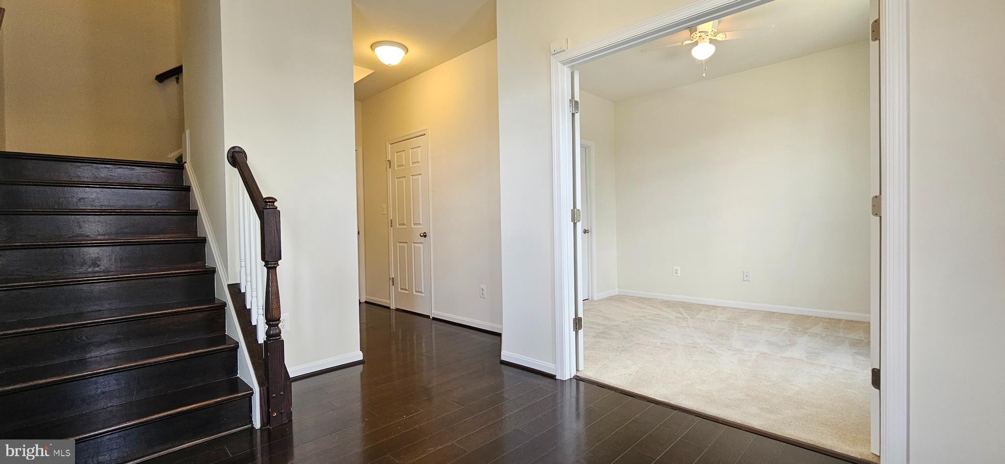 9010 BELO GATE DRIVE