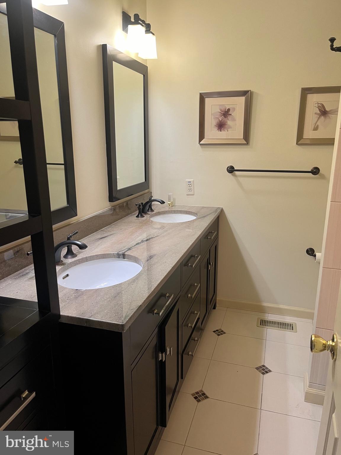 BRADFORD HILLS - Residential Lease