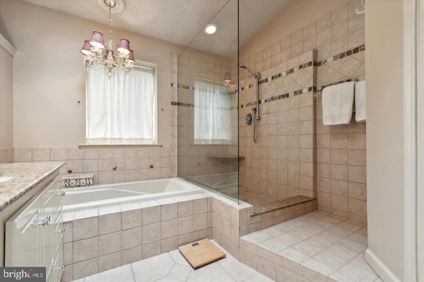 BRADFORD HILLS - Residential Lease