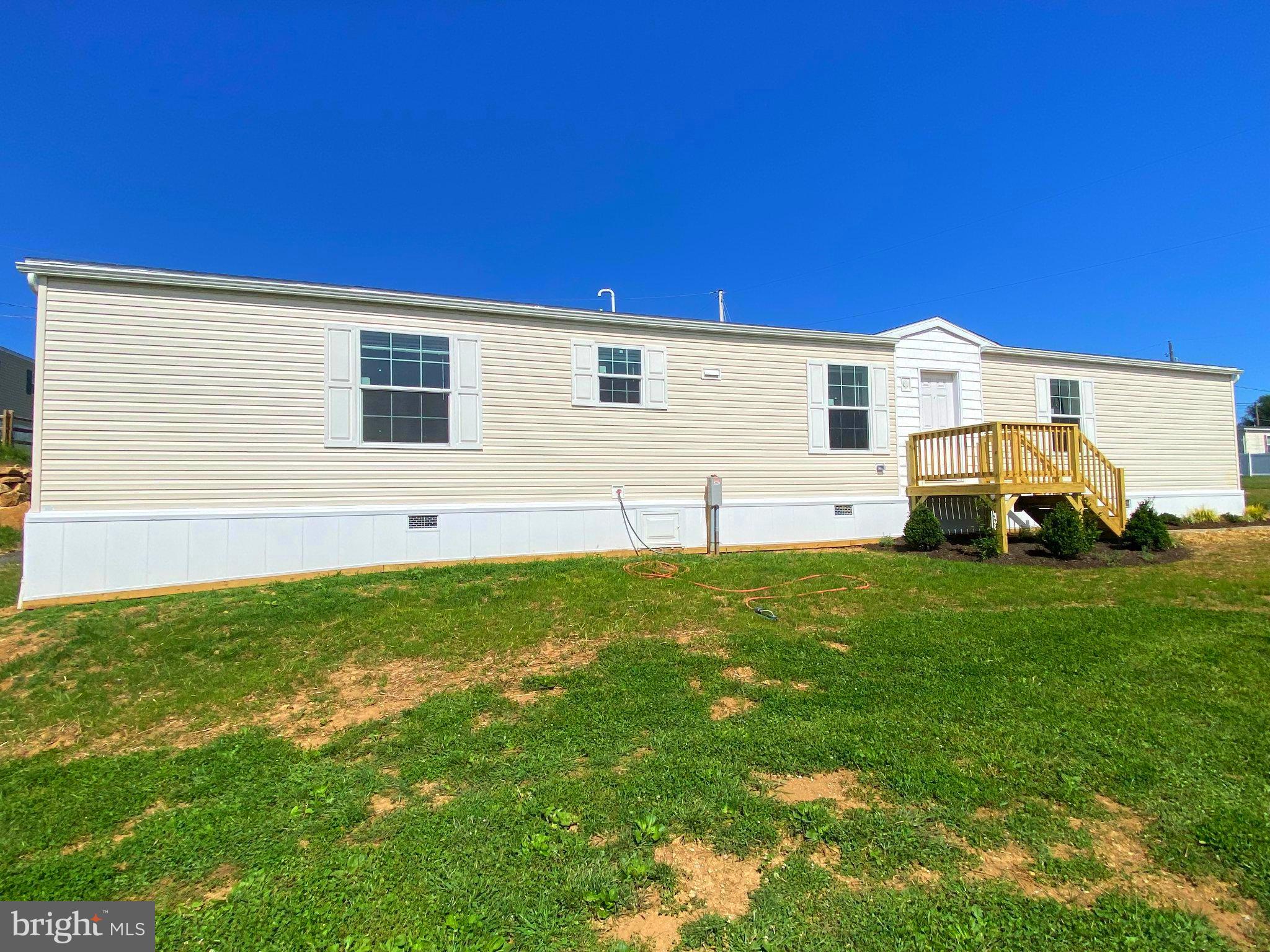 251 GUNNER LANE