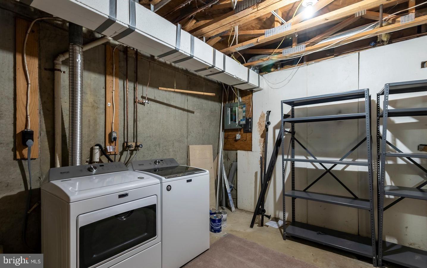 CROFTON MEADOWS - Residential Lease