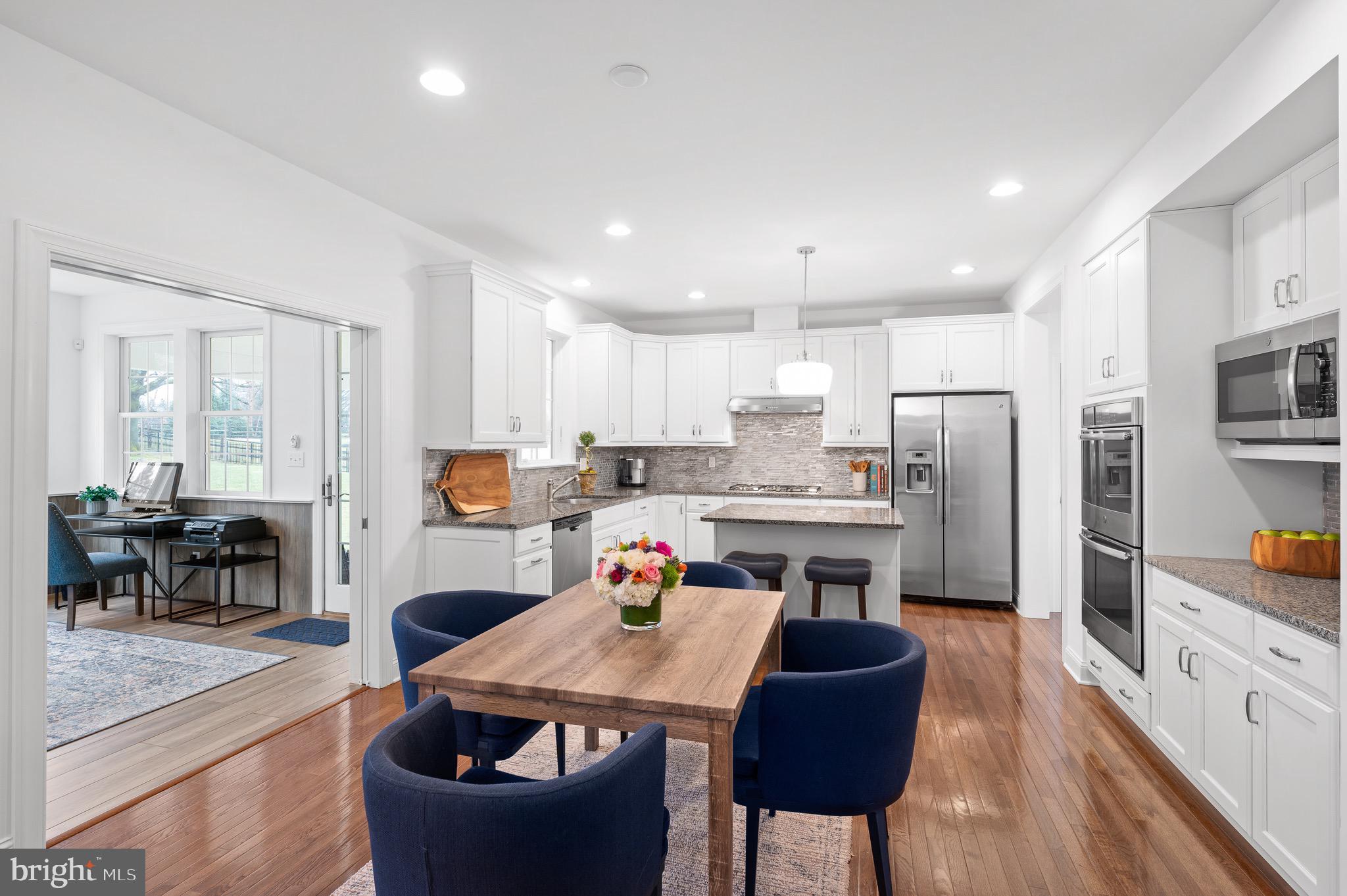ASHWOOD HALL - Residential