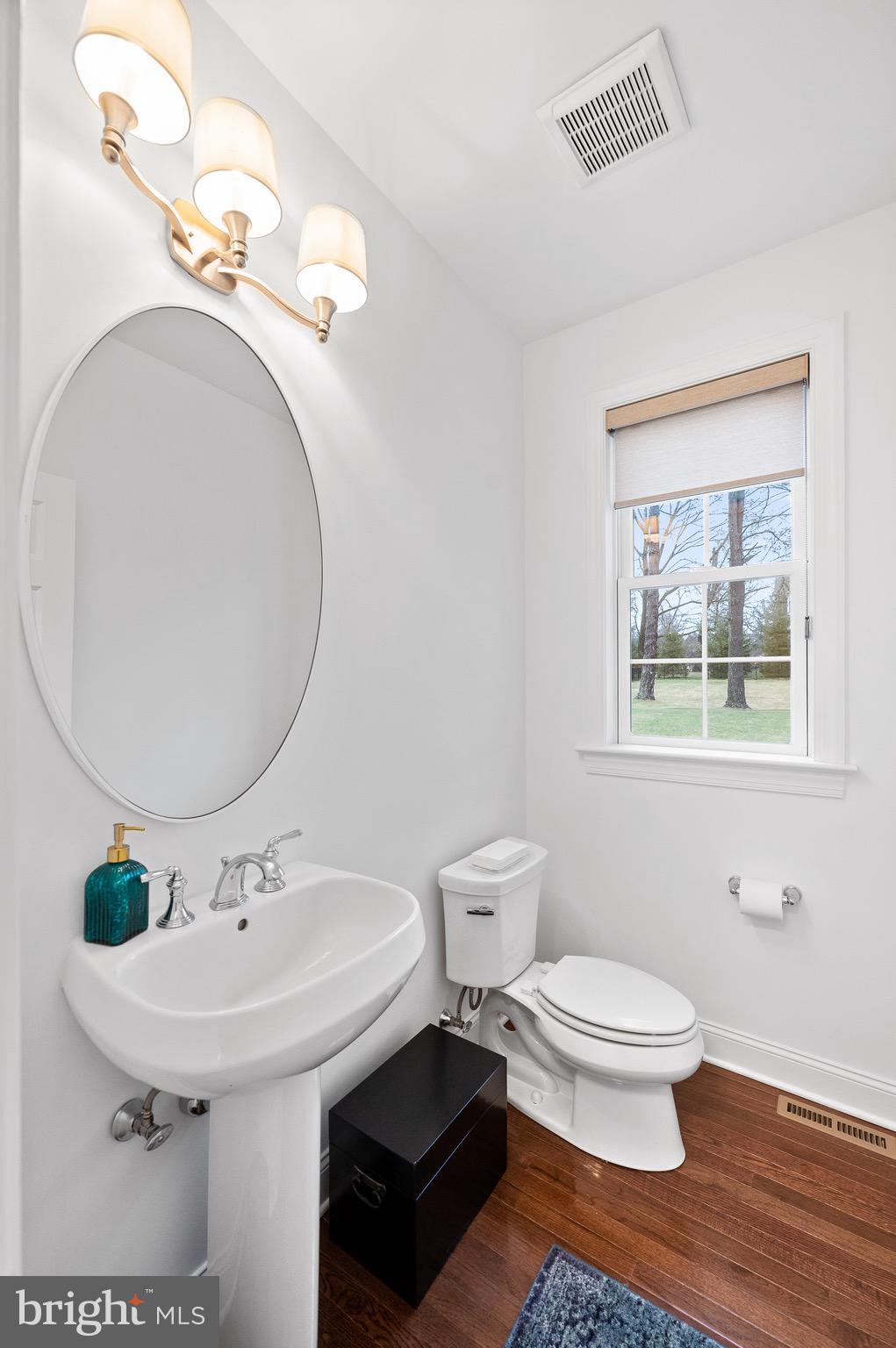ASHWOOD HALL - Residential