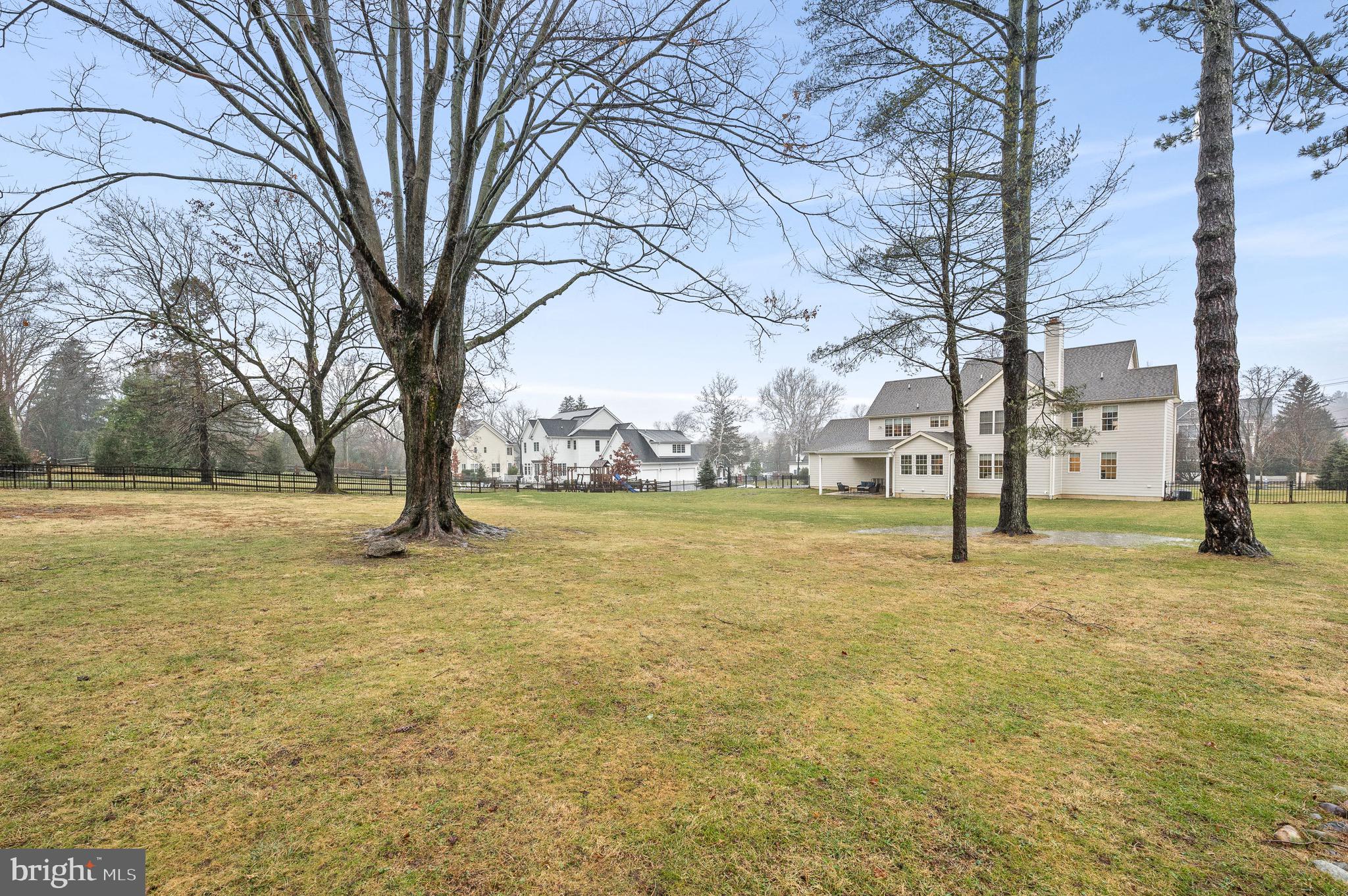 ASHWOOD HALL - Residential