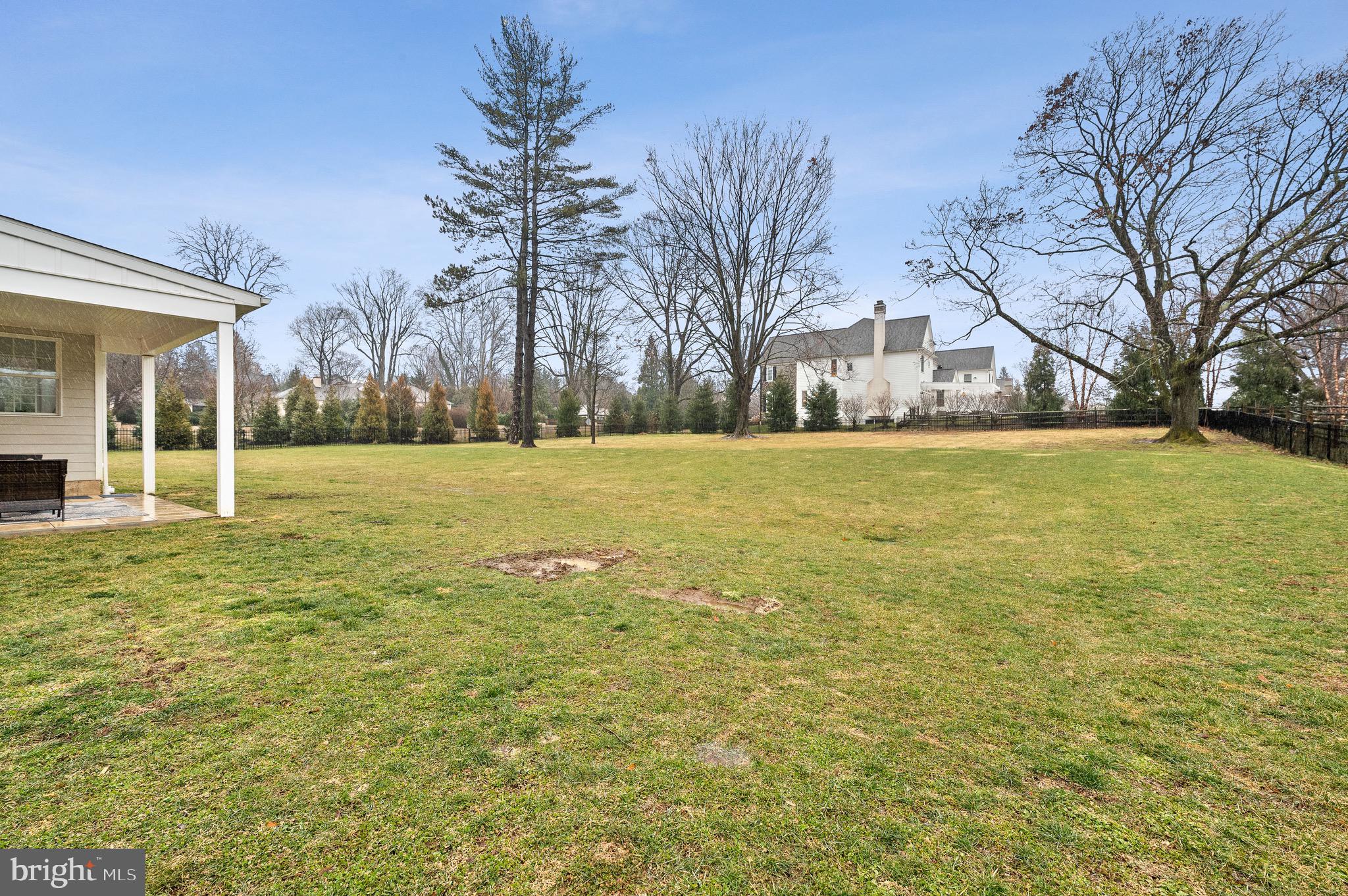 ASHWOOD HALL - Residential