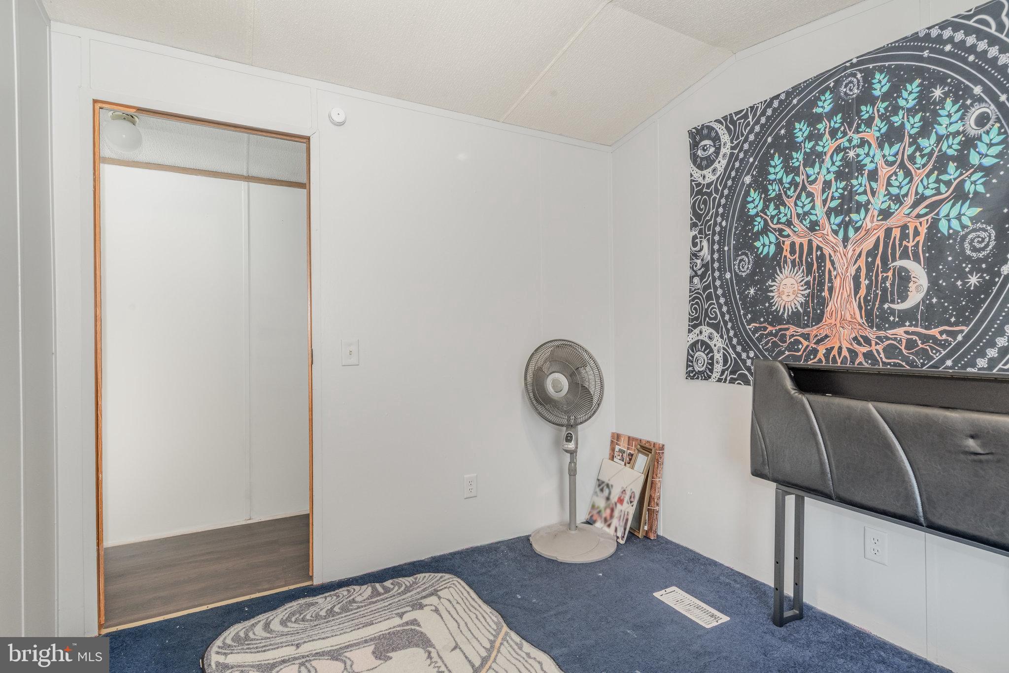 WALNUT GROVE MOBILE HOME PARK - Residential