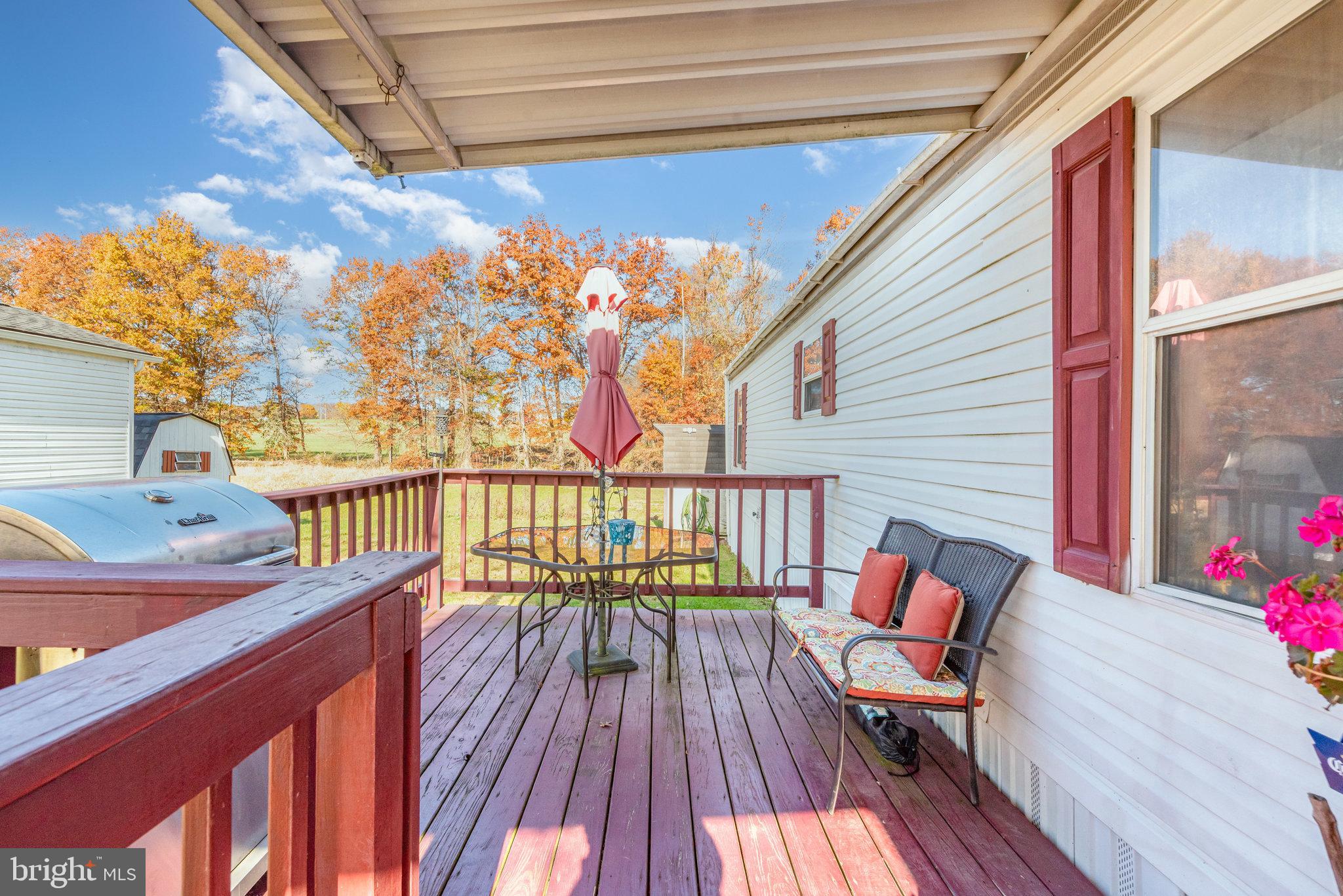 WALNUT GROVE MOBILE HOME PARK - Residential