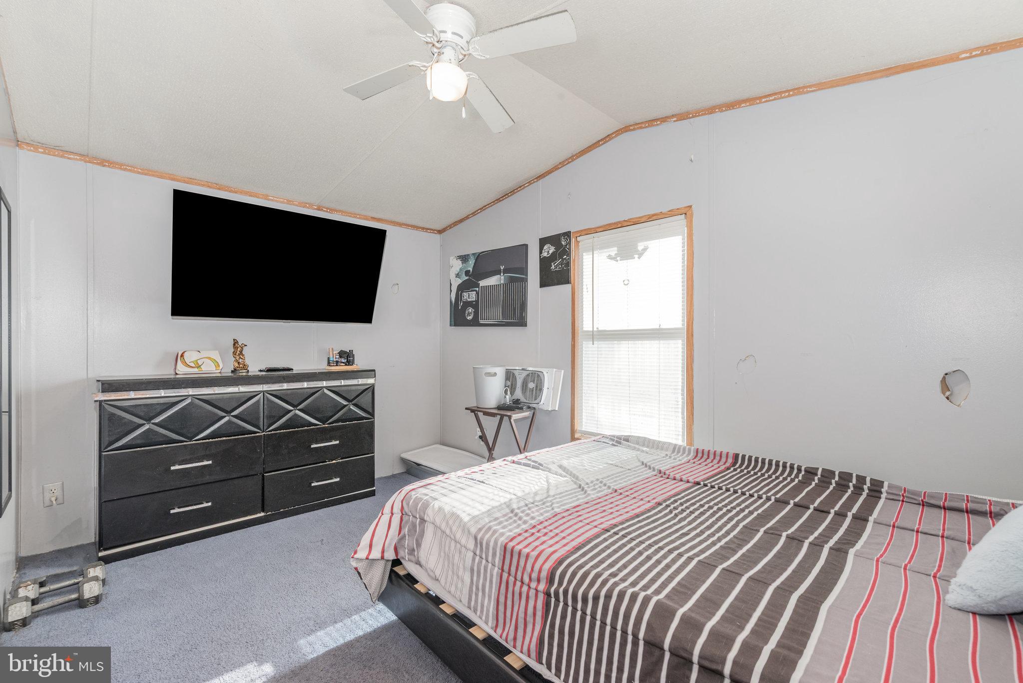 WALNUT GROVE MOBILE HOME PARK - Residential