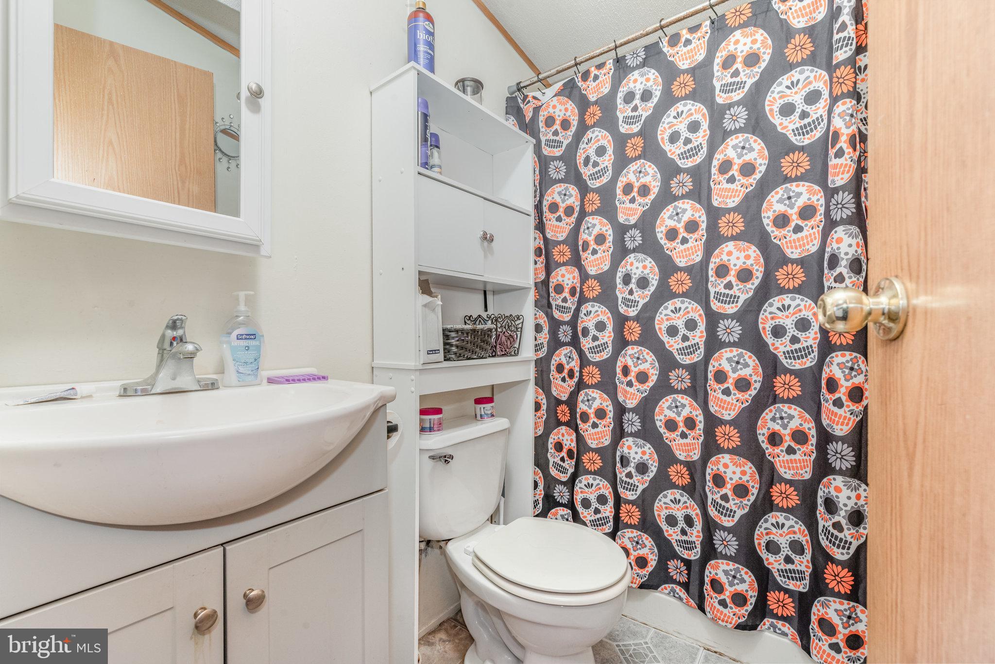 WALNUT GROVE MOBILE HOME PARK - Residential