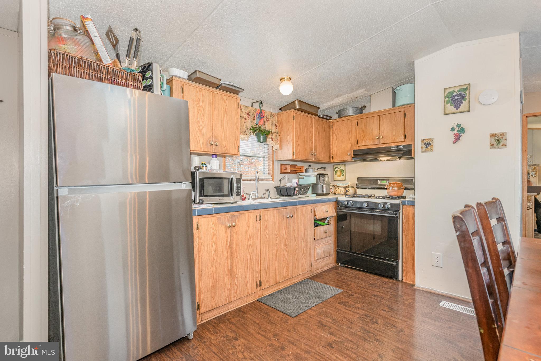 WALNUT GROVE MOBILE HOME PARK - Residential