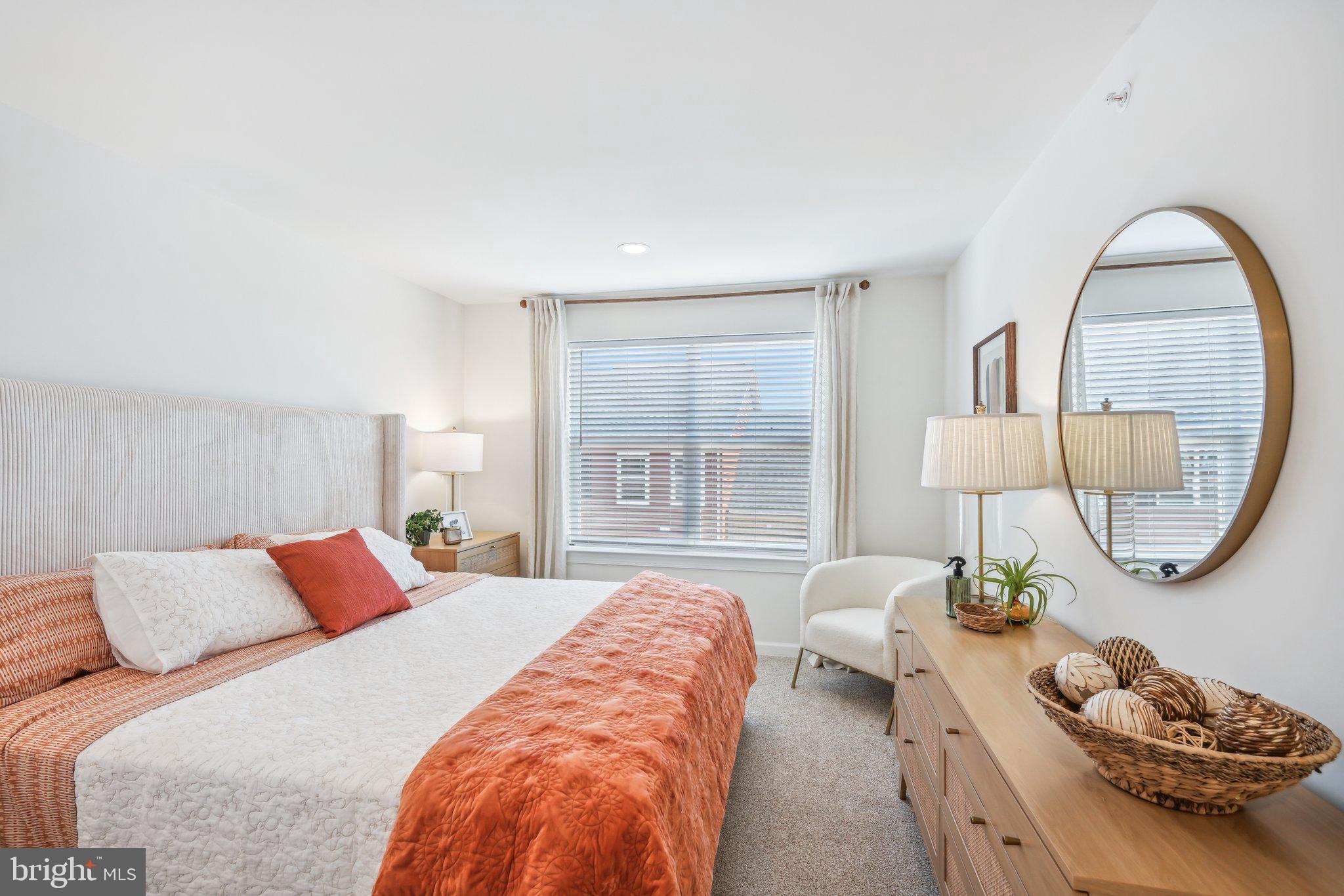 ARBOR PLACE - Residential