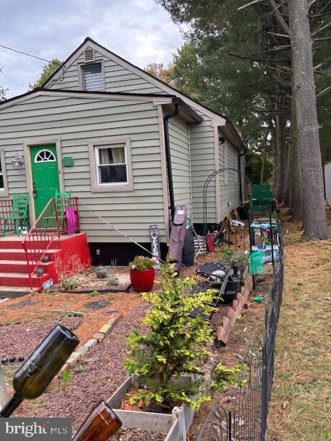 409 CEDAR AVENUE