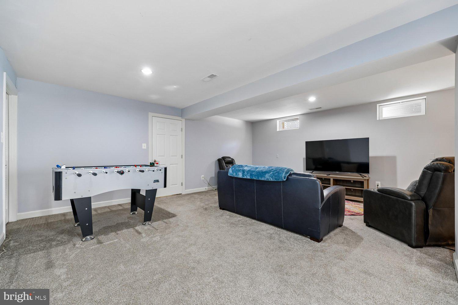 GLENBROOK - Residential