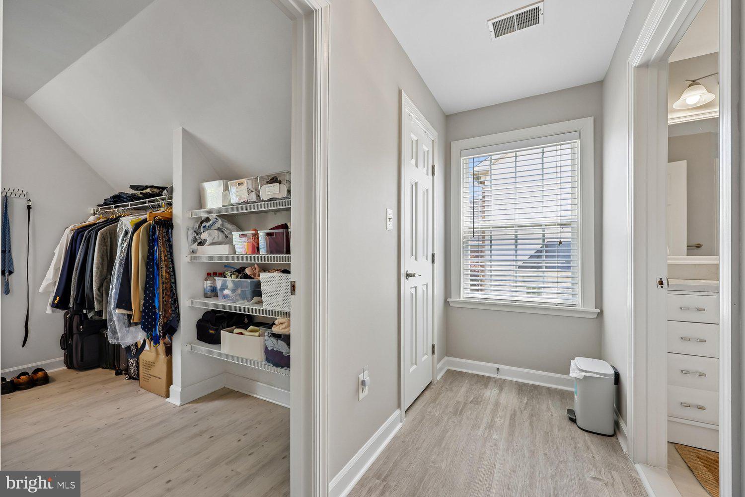 GLENBROOK - Residential