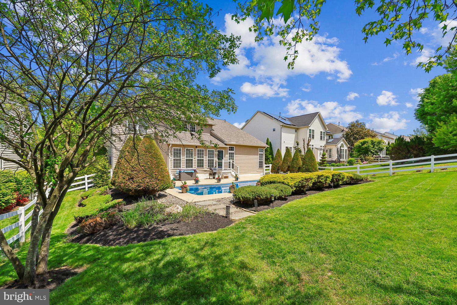 GLENBROOK - Residential