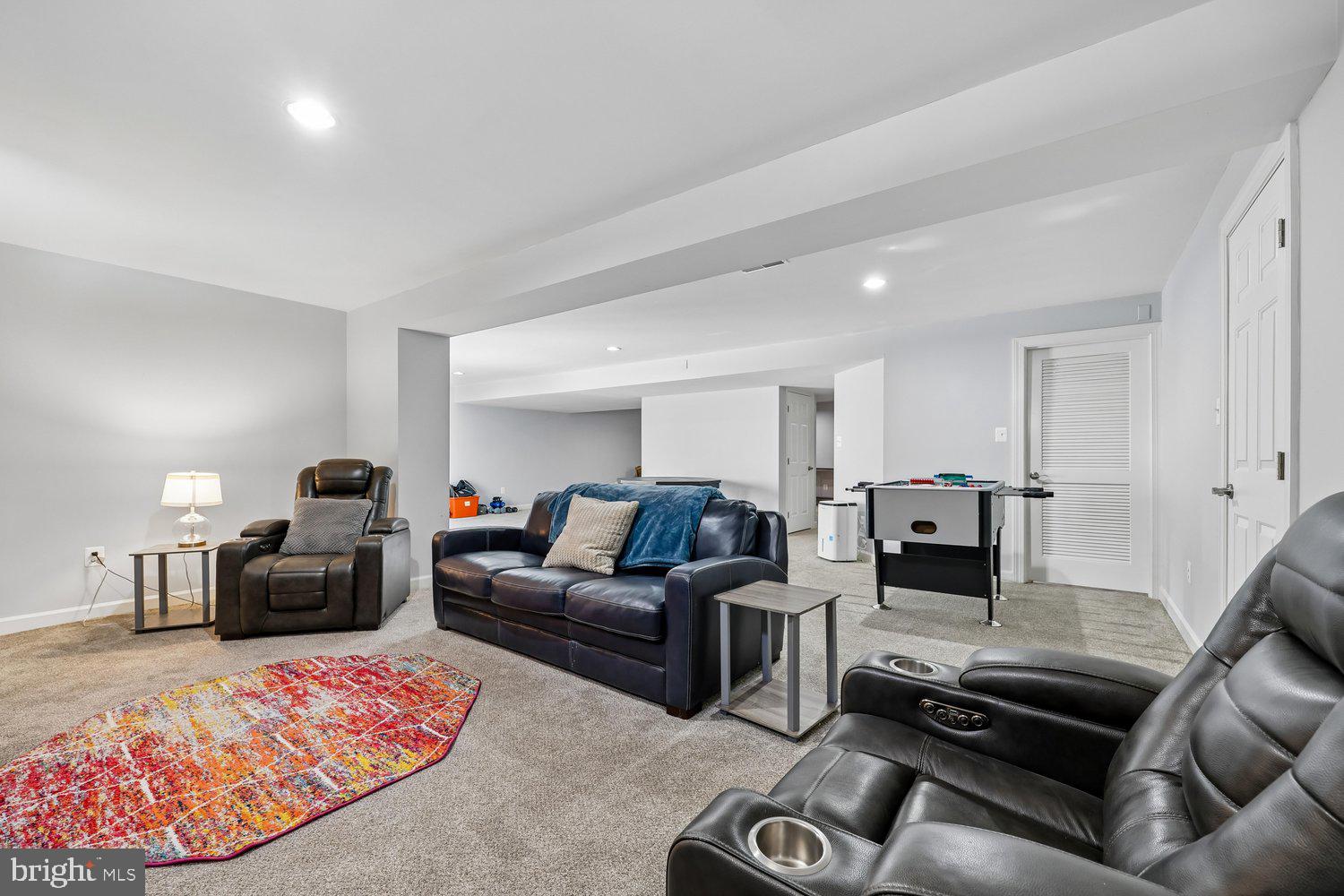 GLENBROOK - Residential