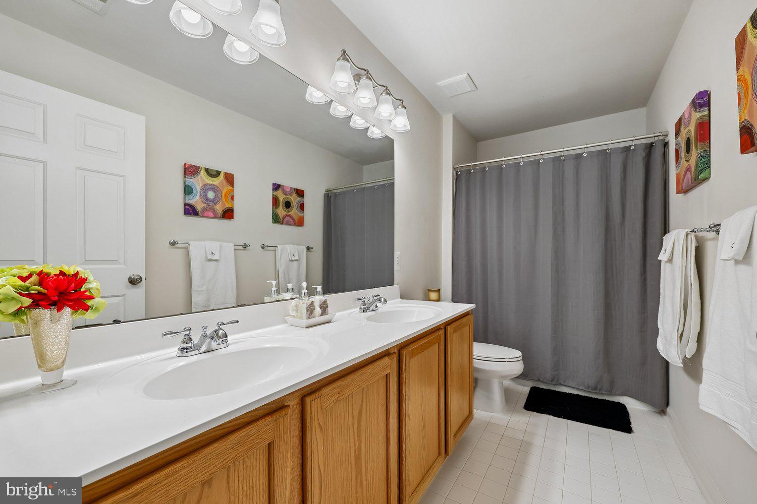 GLENBROOK - Residential