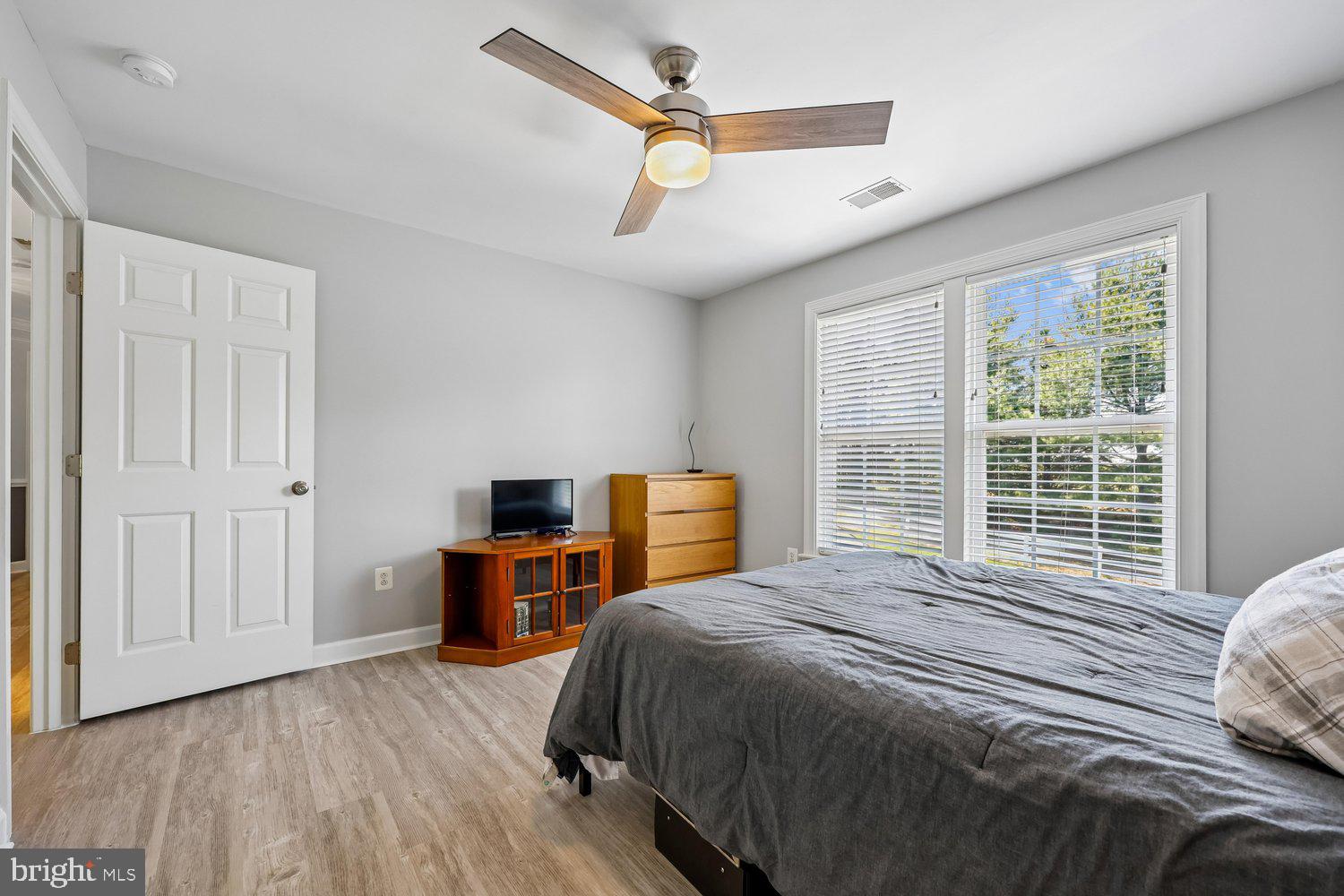 GLENBROOK - Residential