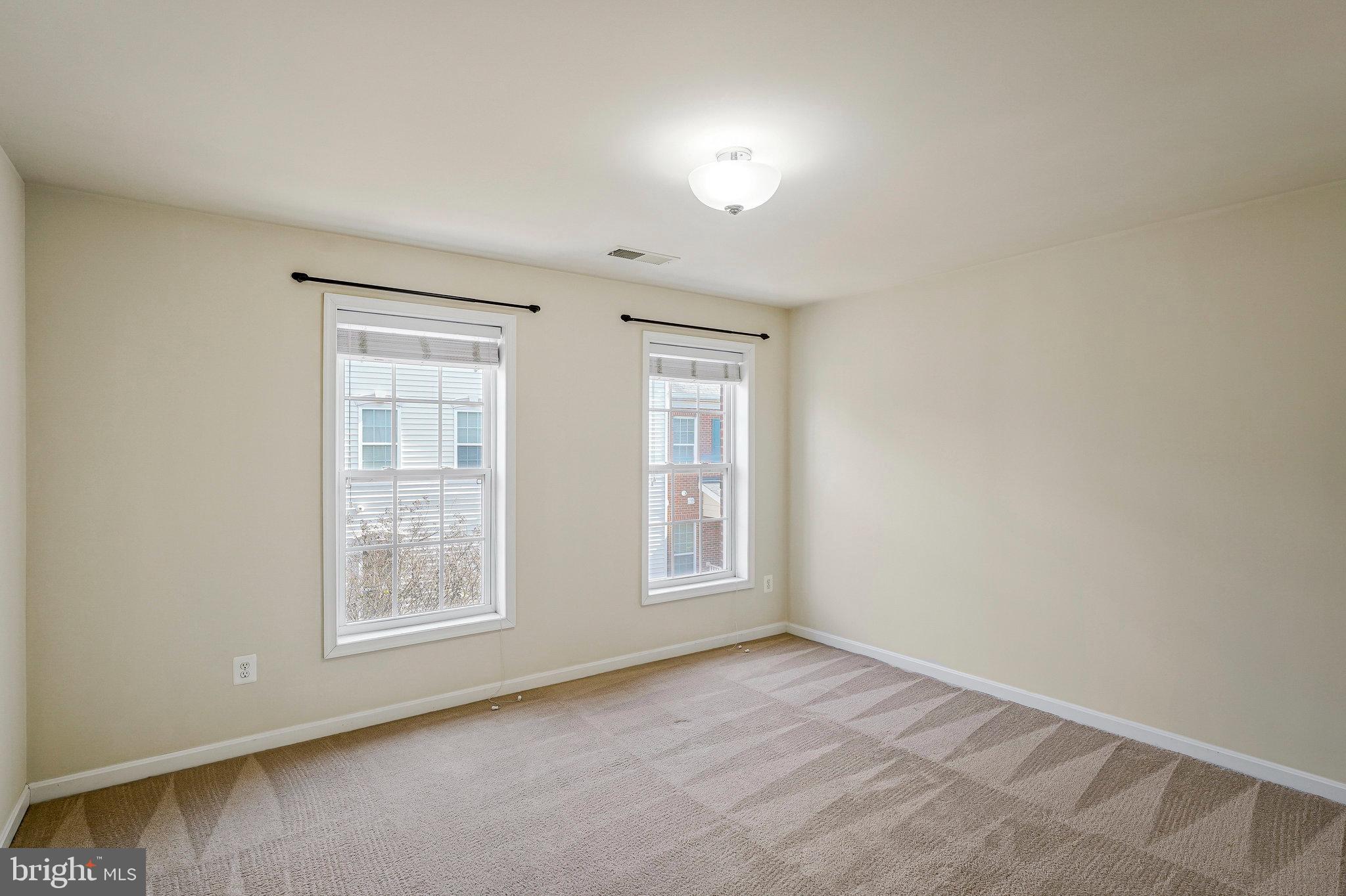 STONE RIDGE - Residential