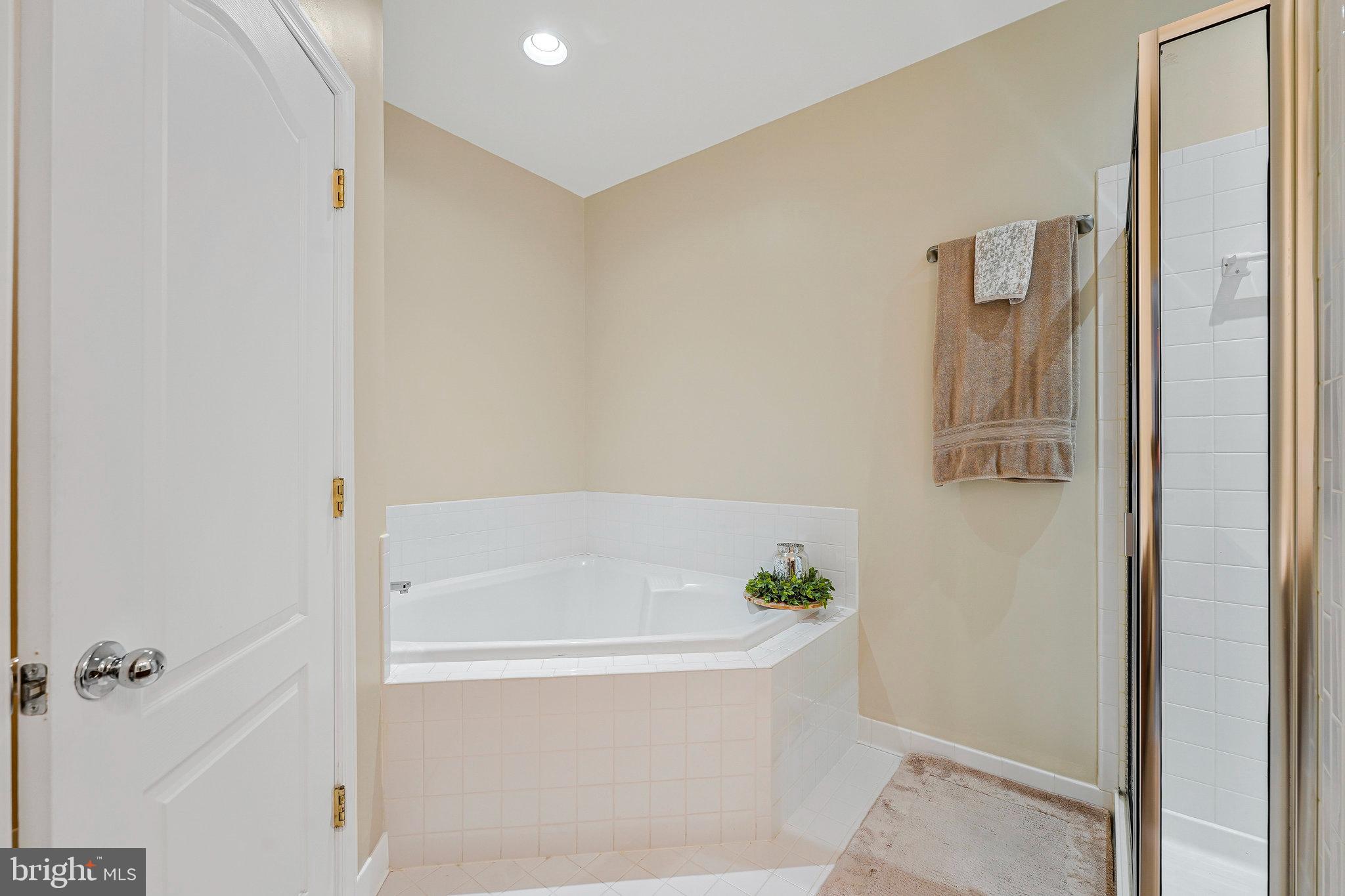 STONE RIDGE - Residential