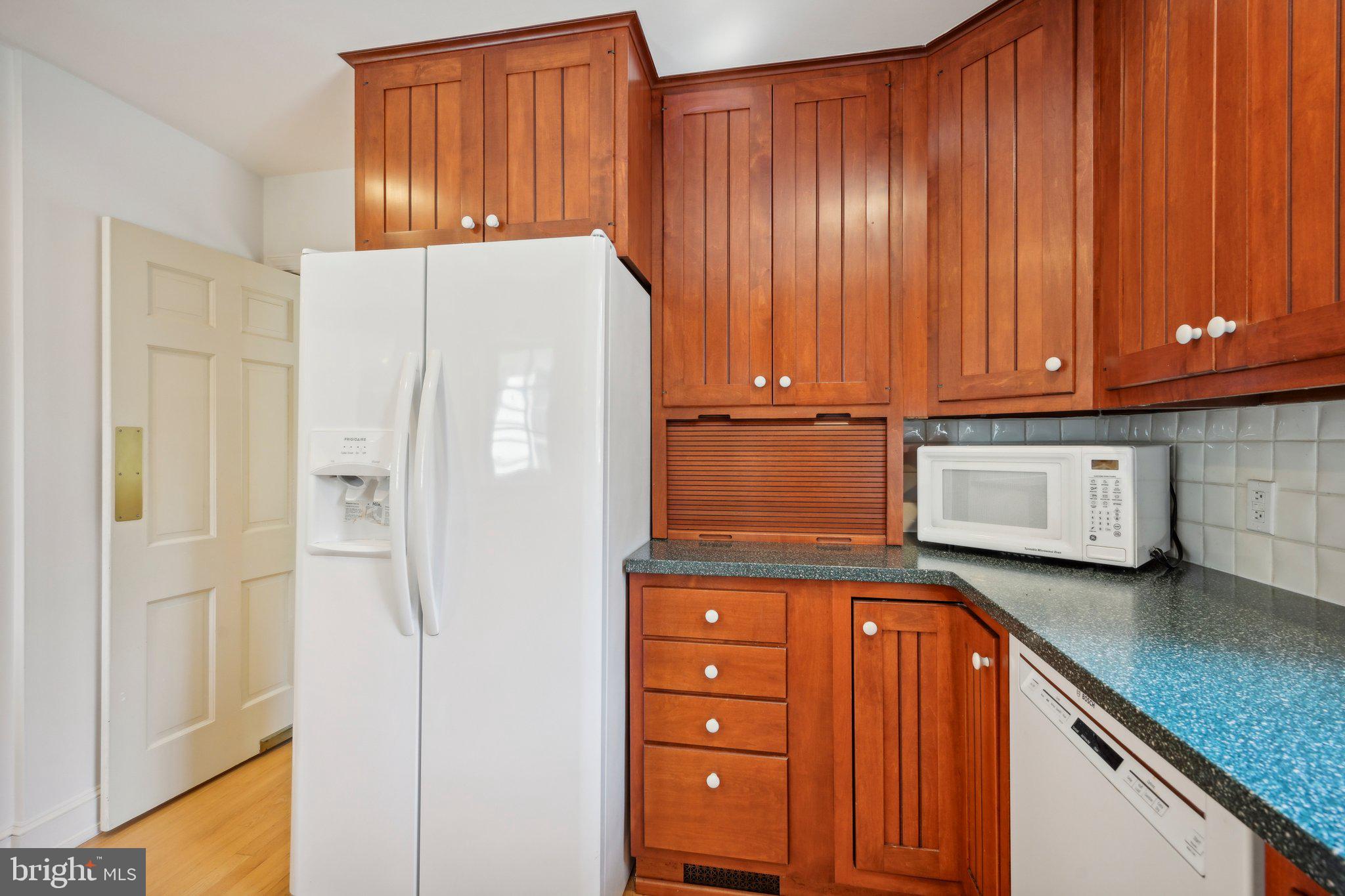 WYNNEWOOD - Residential