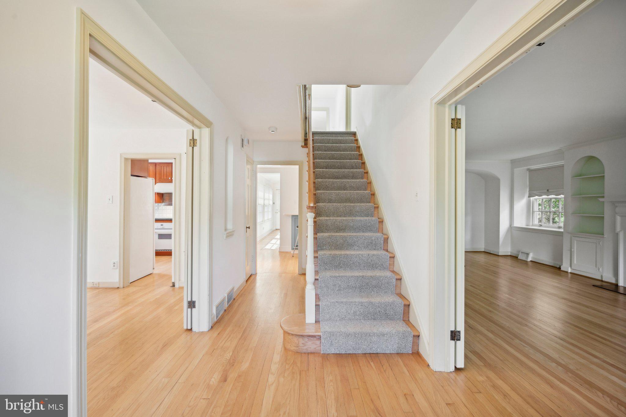 WYNNEWOOD - Residential