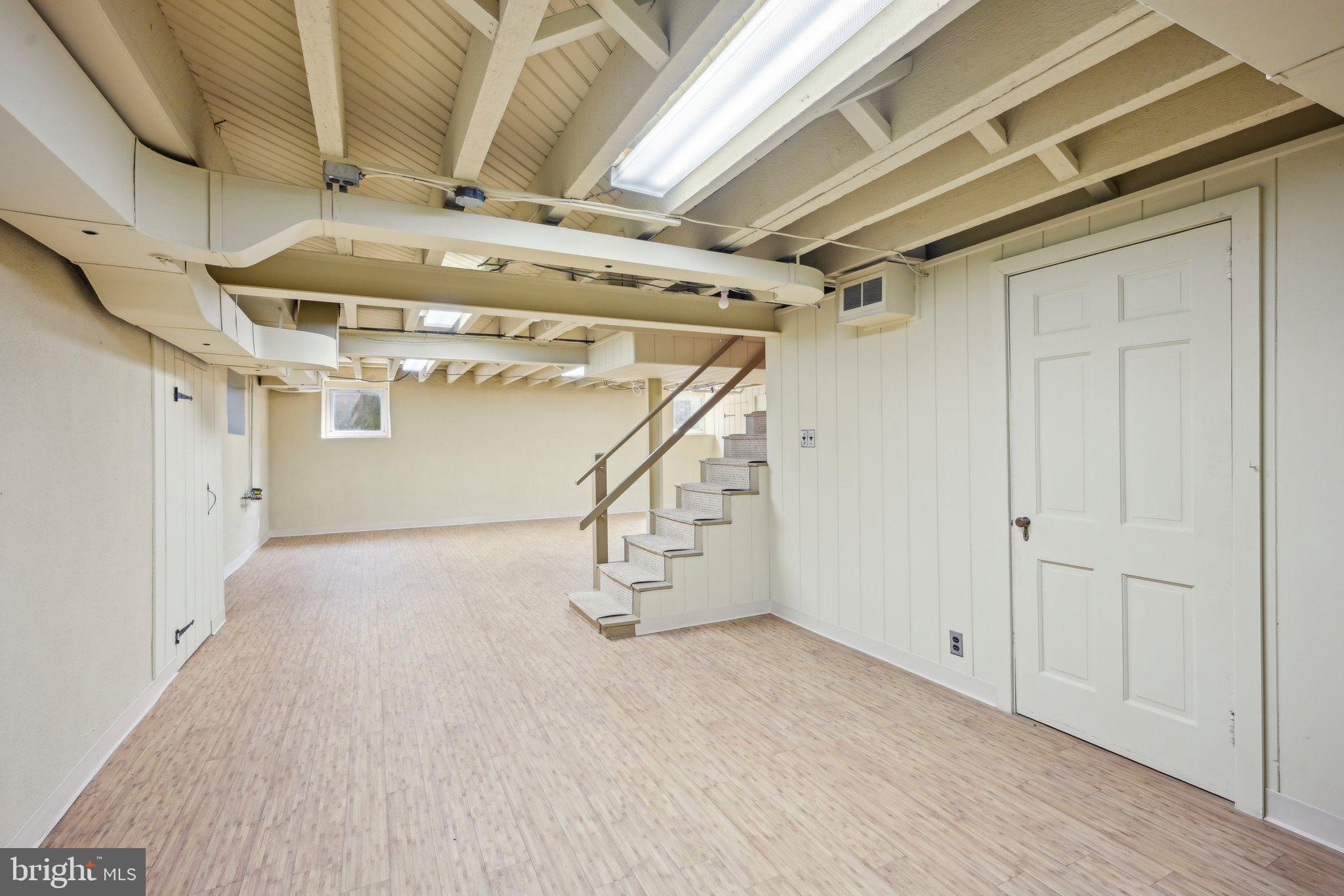 WYNNEWOOD - Residential