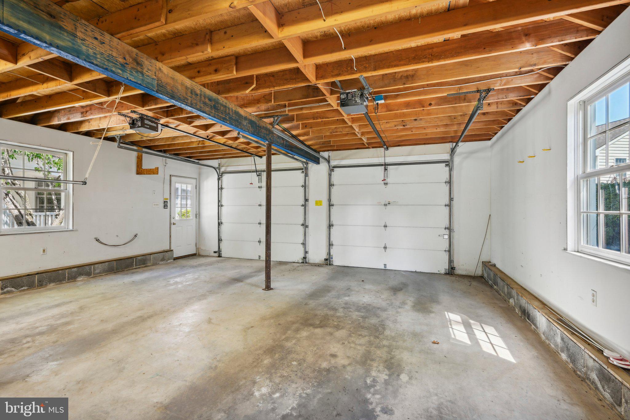 WYNNEWOOD - Residential