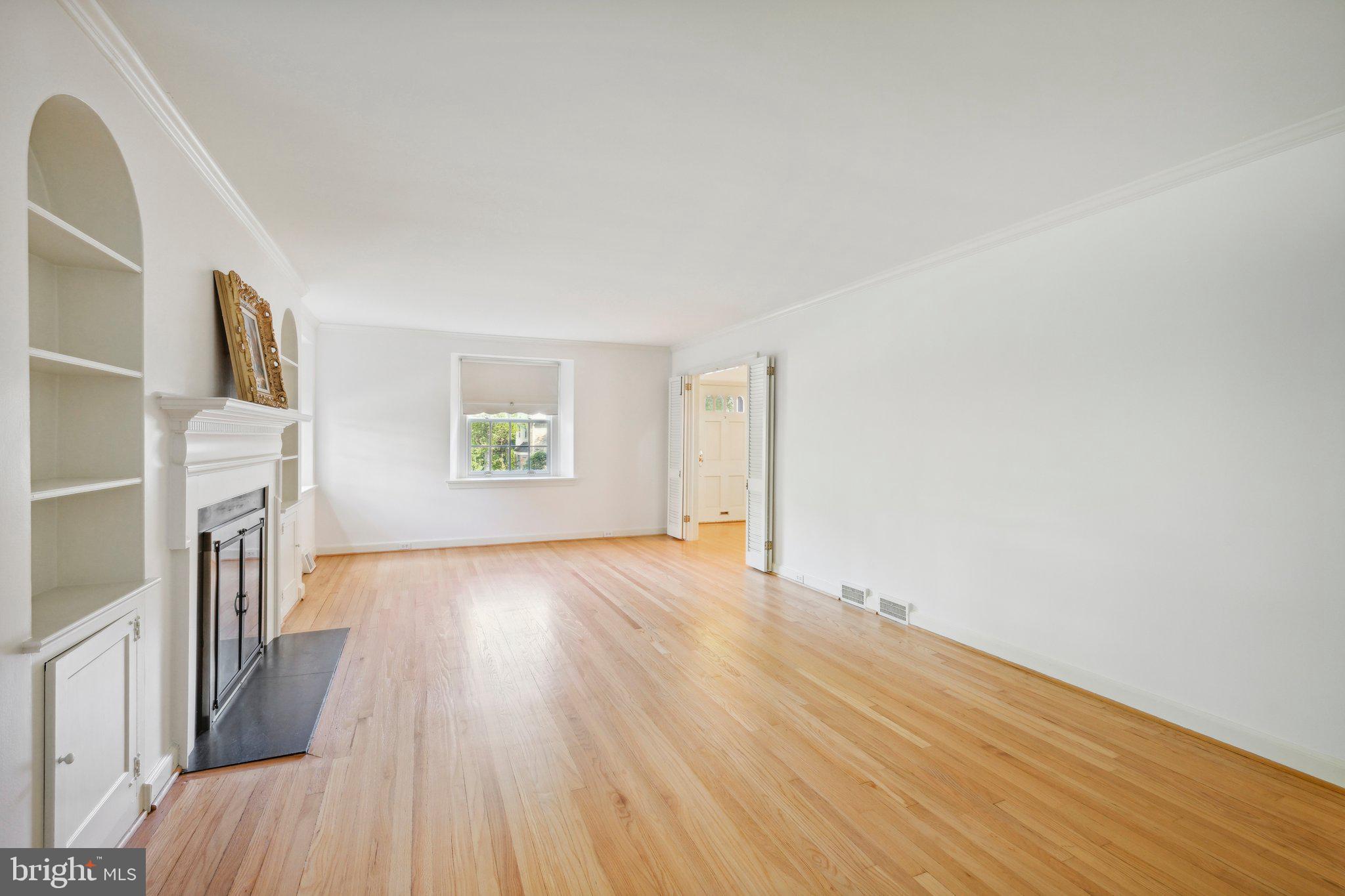 WYNNEWOOD - Residential