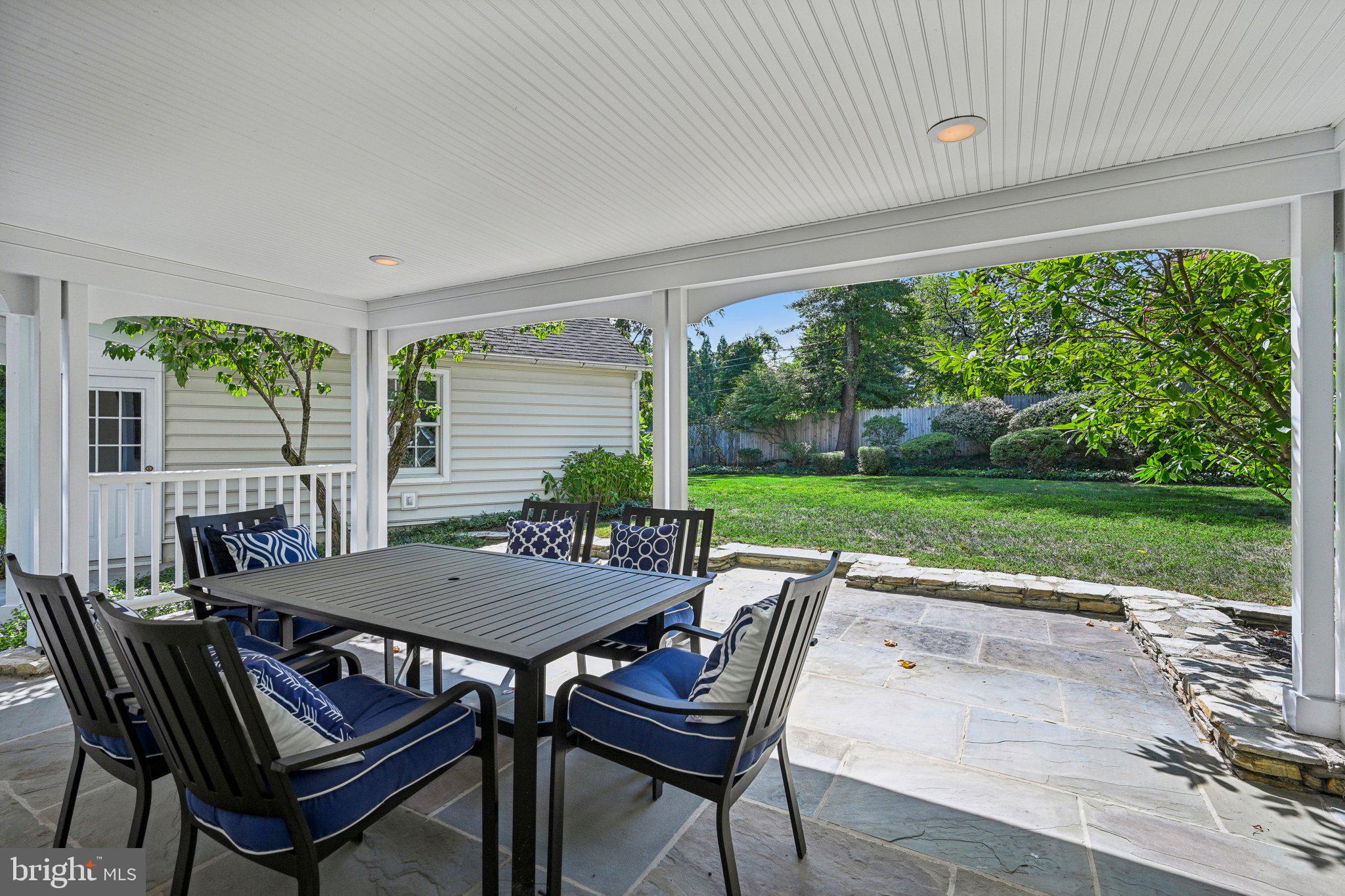 WYNNEWOOD - Residential