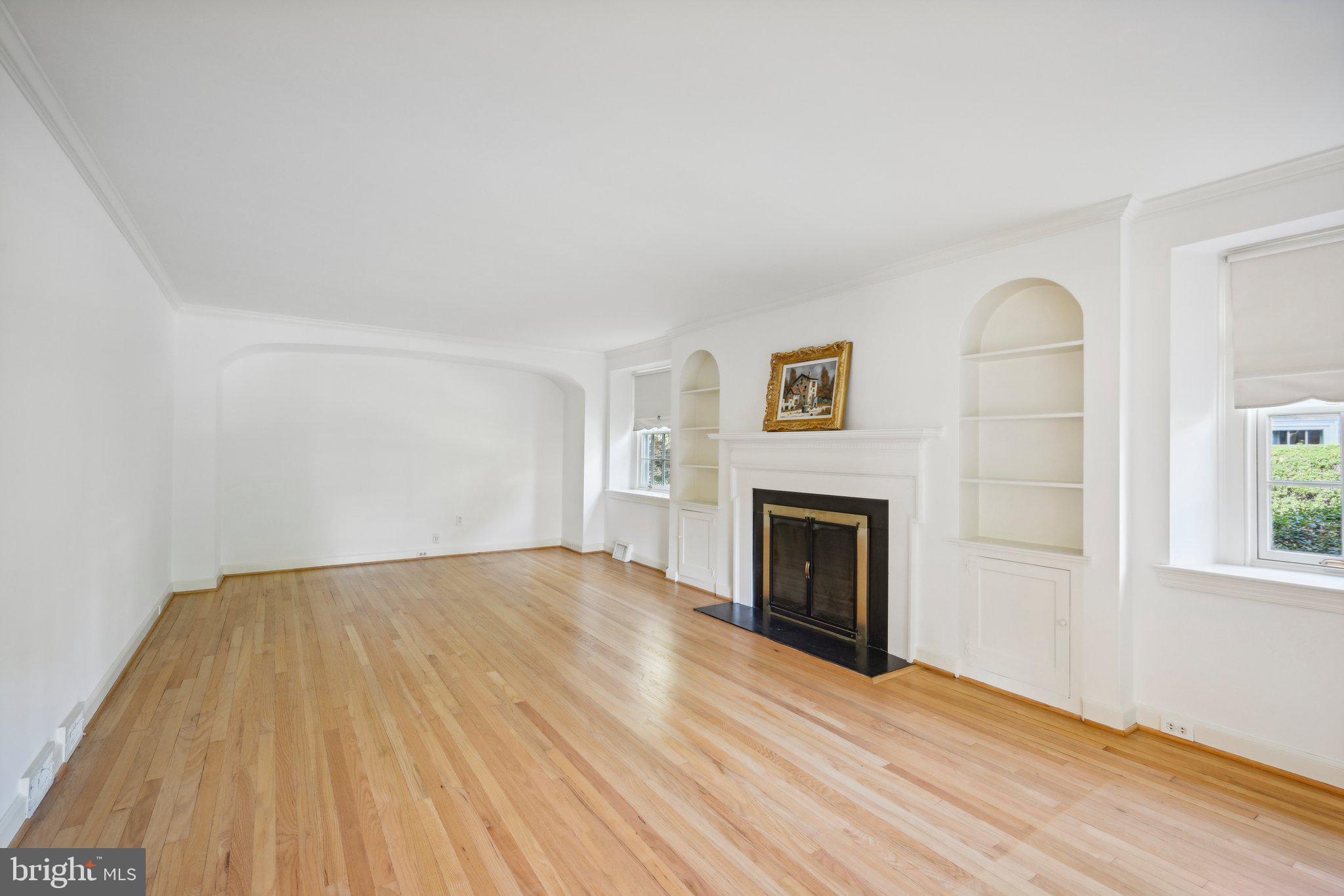 WYNNEWOOD - Residential