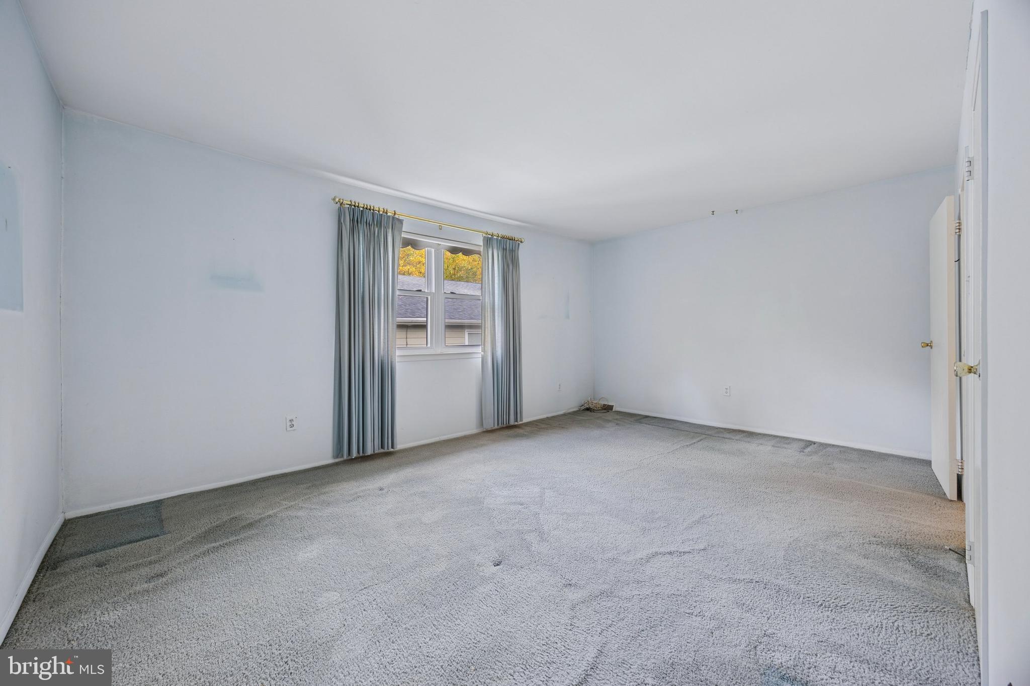 BUTLER PARK CONDO - Residential