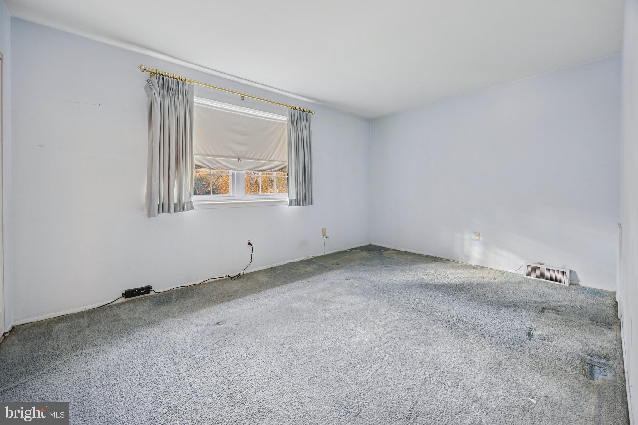 BUTLER PARK CONDO - Residential