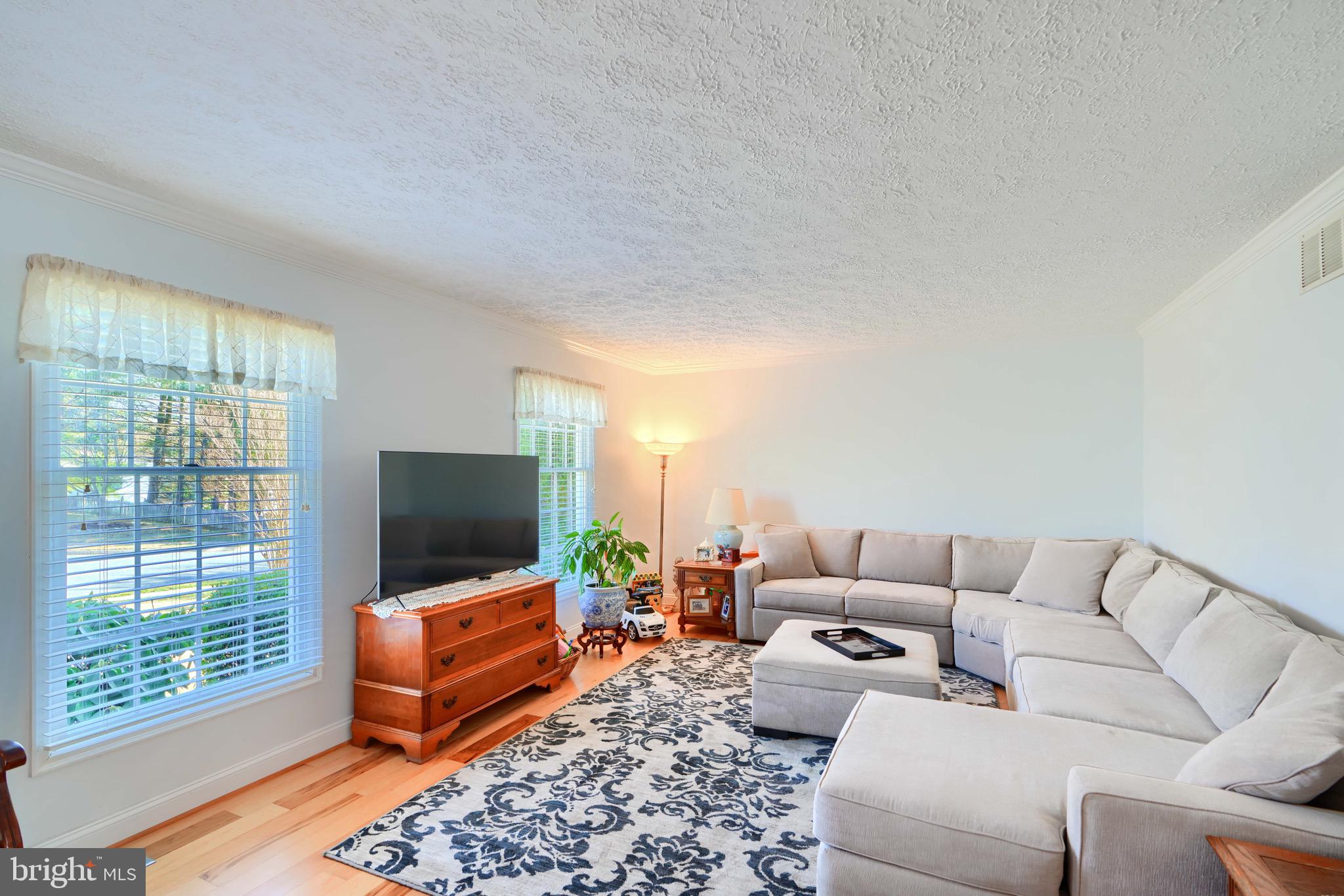 OAKHURST - Residential