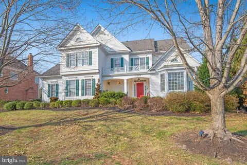 15944 Spyglass Hill Loop, Gainesville, VA MLS: VAPW2089478