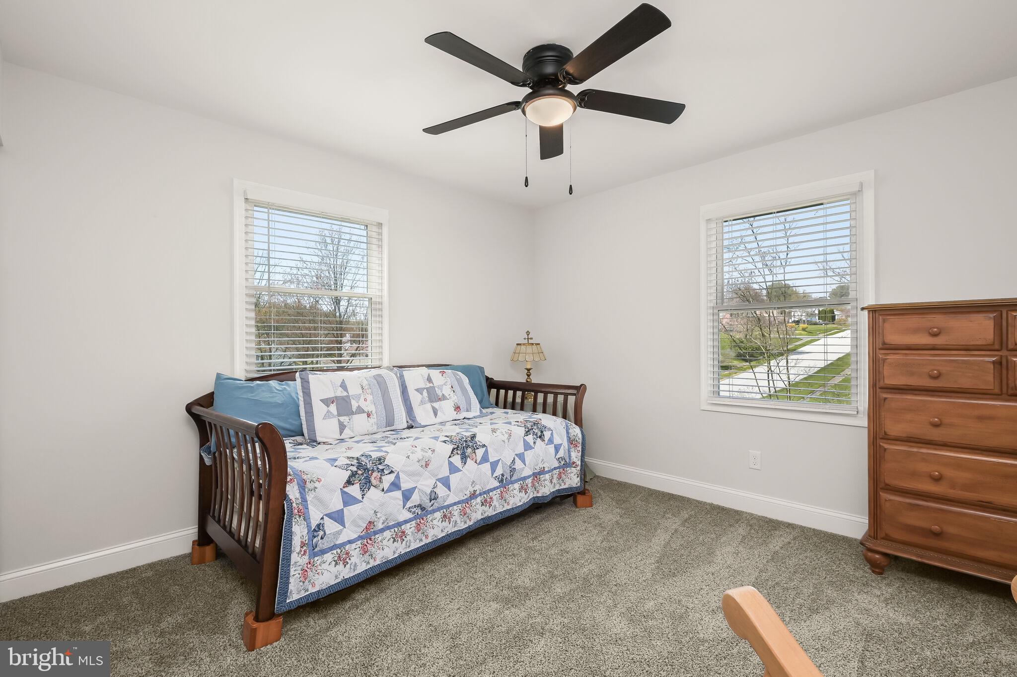 MOUNT HEBRON - Residential