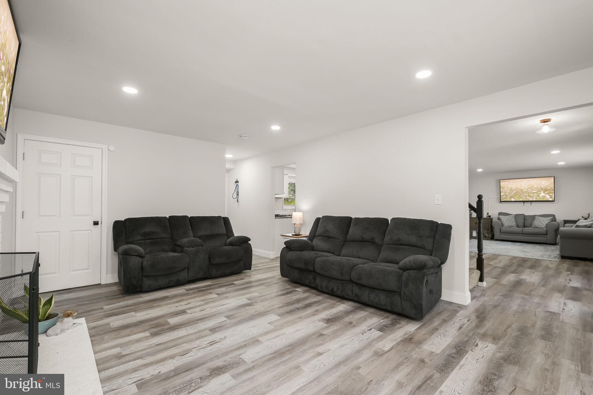 MOUNT HEBRON - Residential