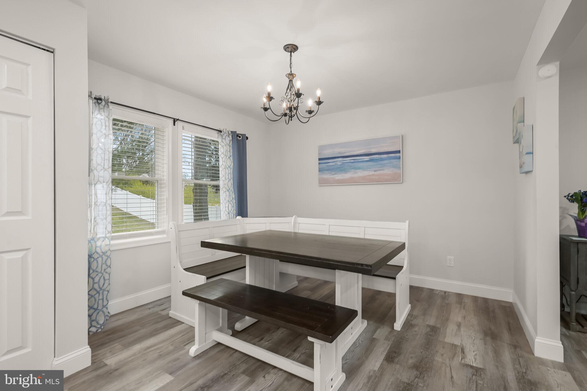 MOUNT HEBRON - Residential