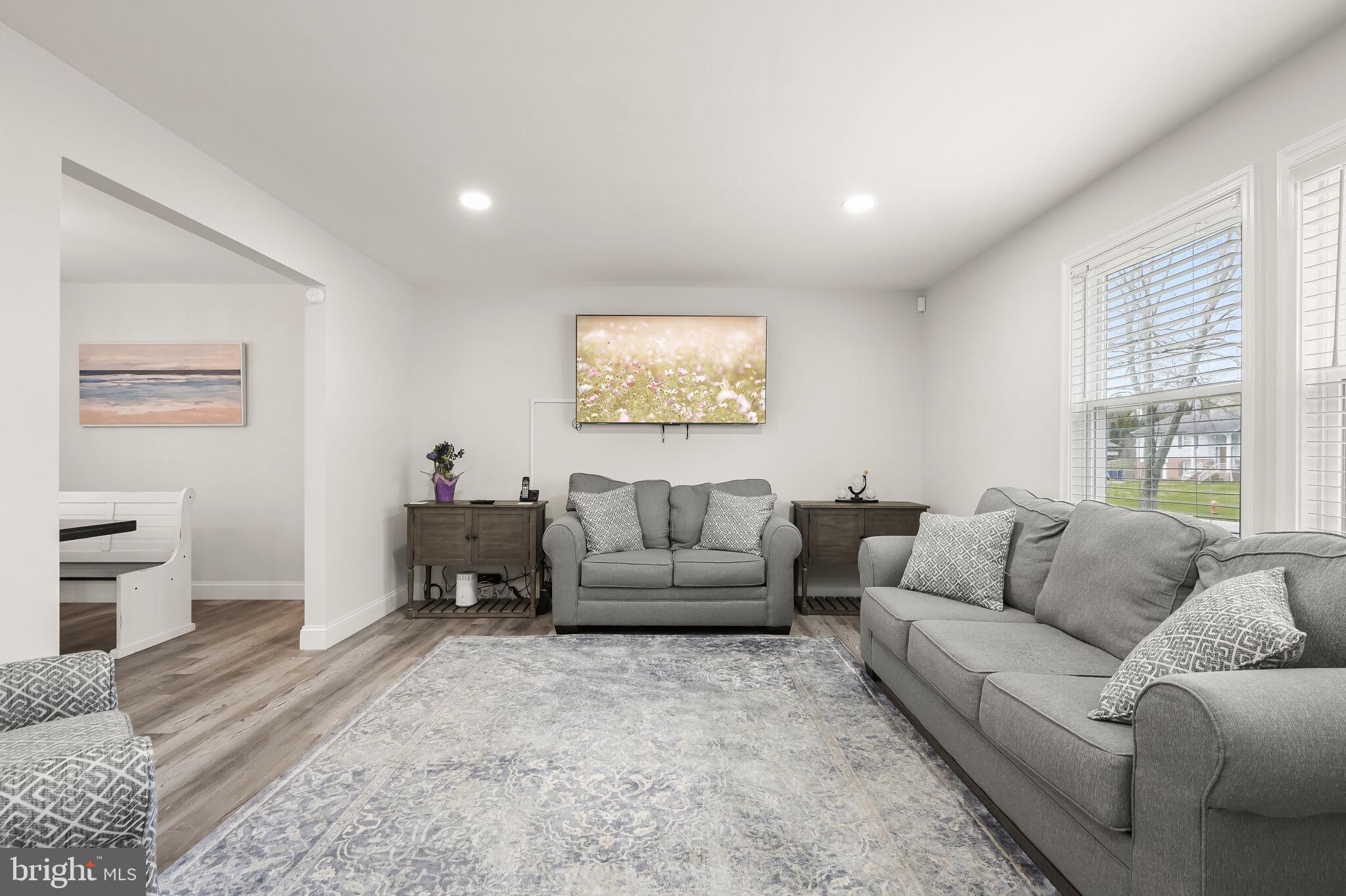 MOUNT HEBRON - Residential