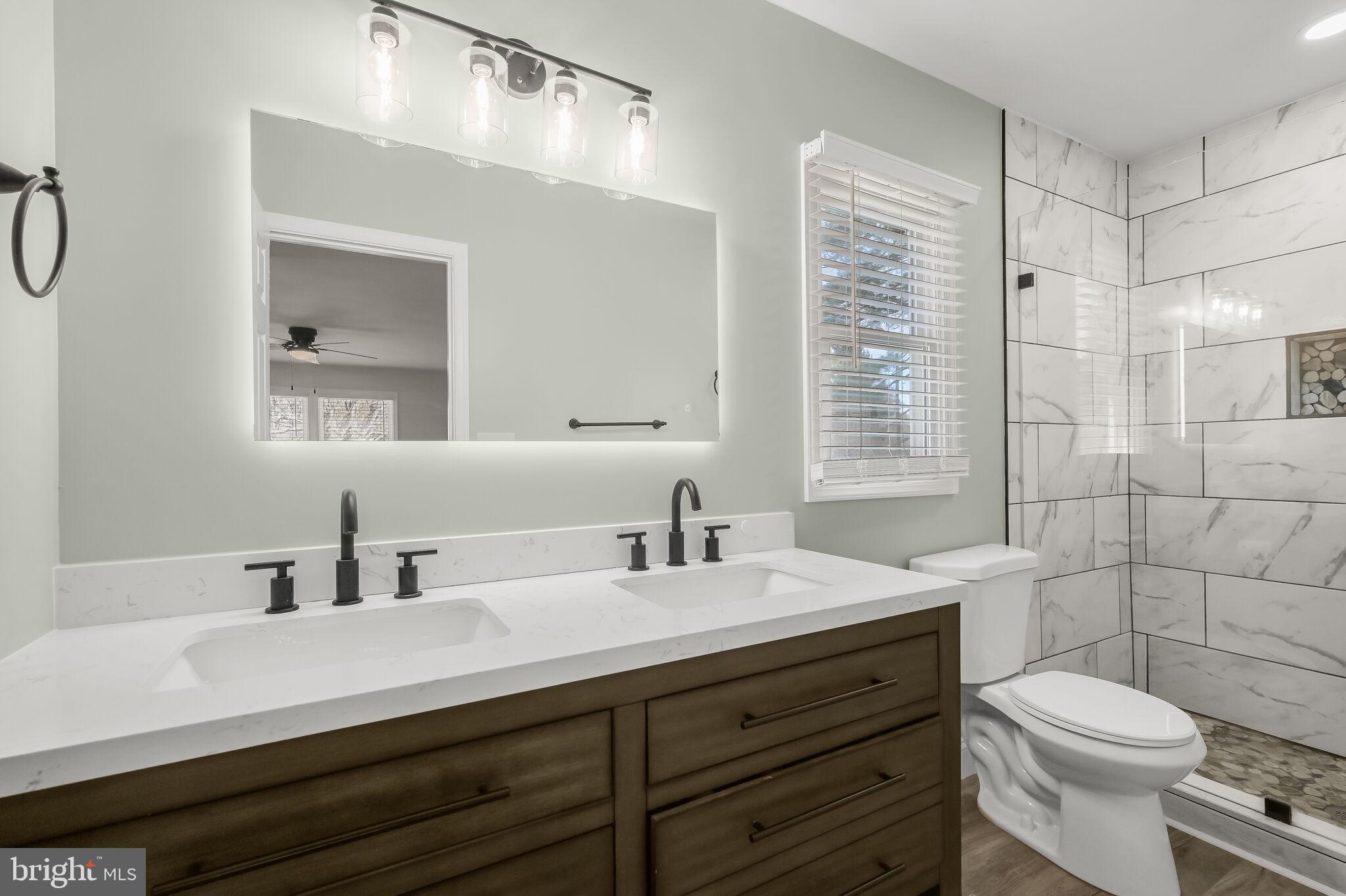 MOUNT HEBRON - Residential