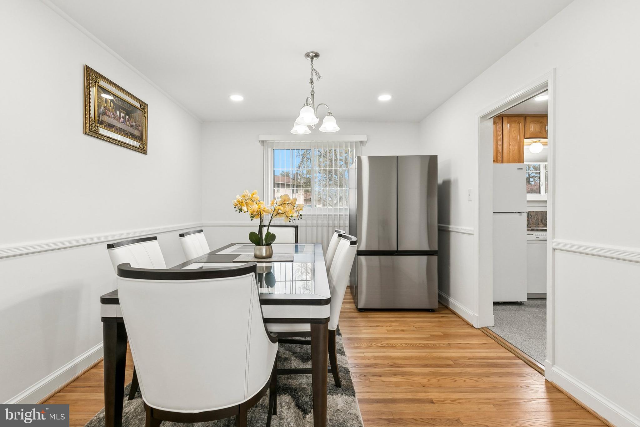 MEADOWOOD - Residential