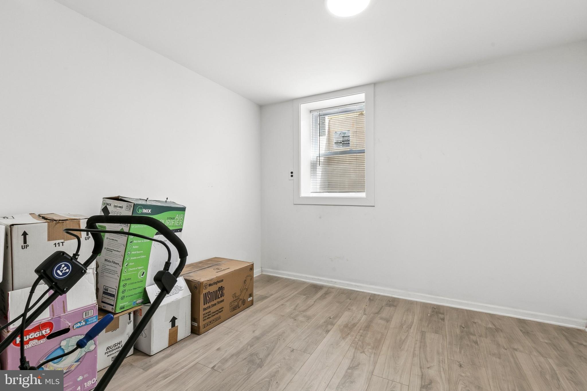 MEADOWOOD - Residential