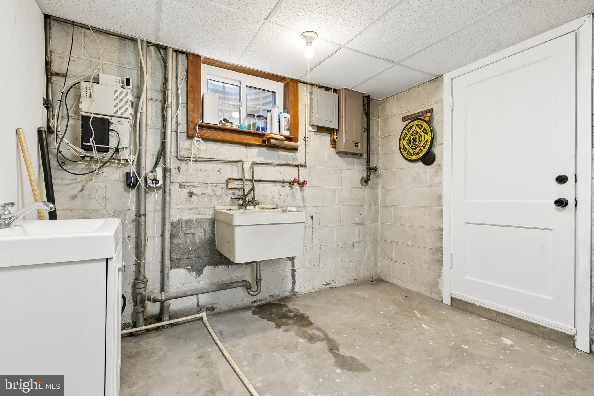 MEADOWOOD - Residential