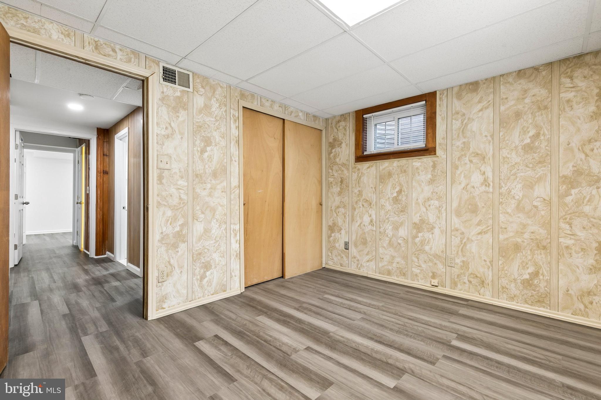 MEADOWOOD - Residential