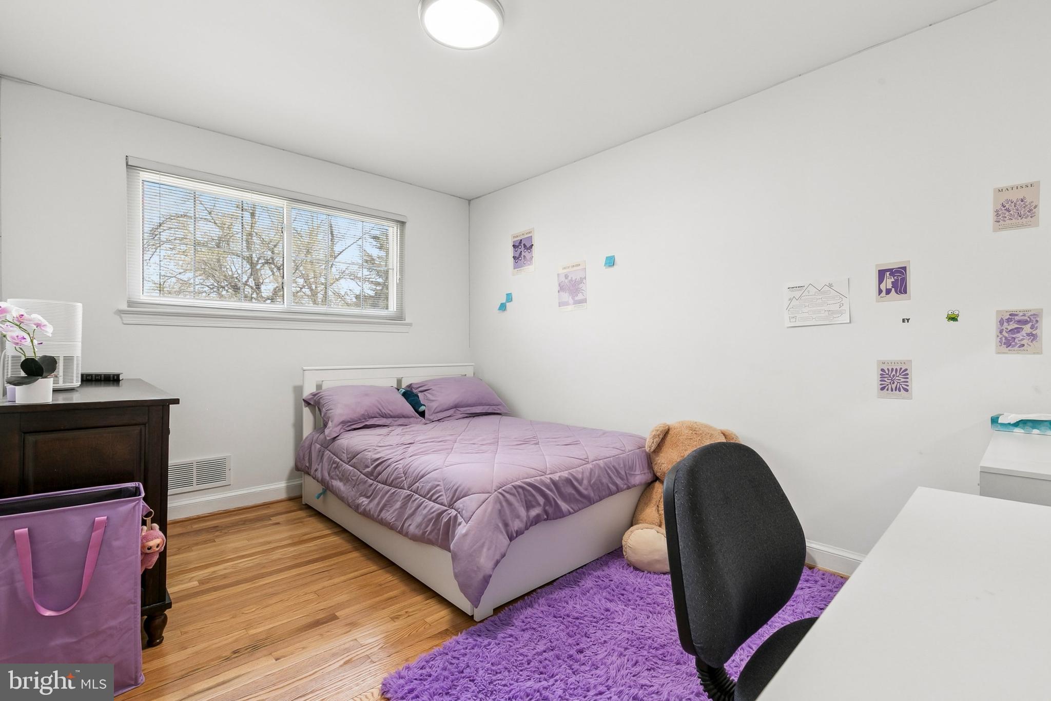 MEADOWOOD - Residential