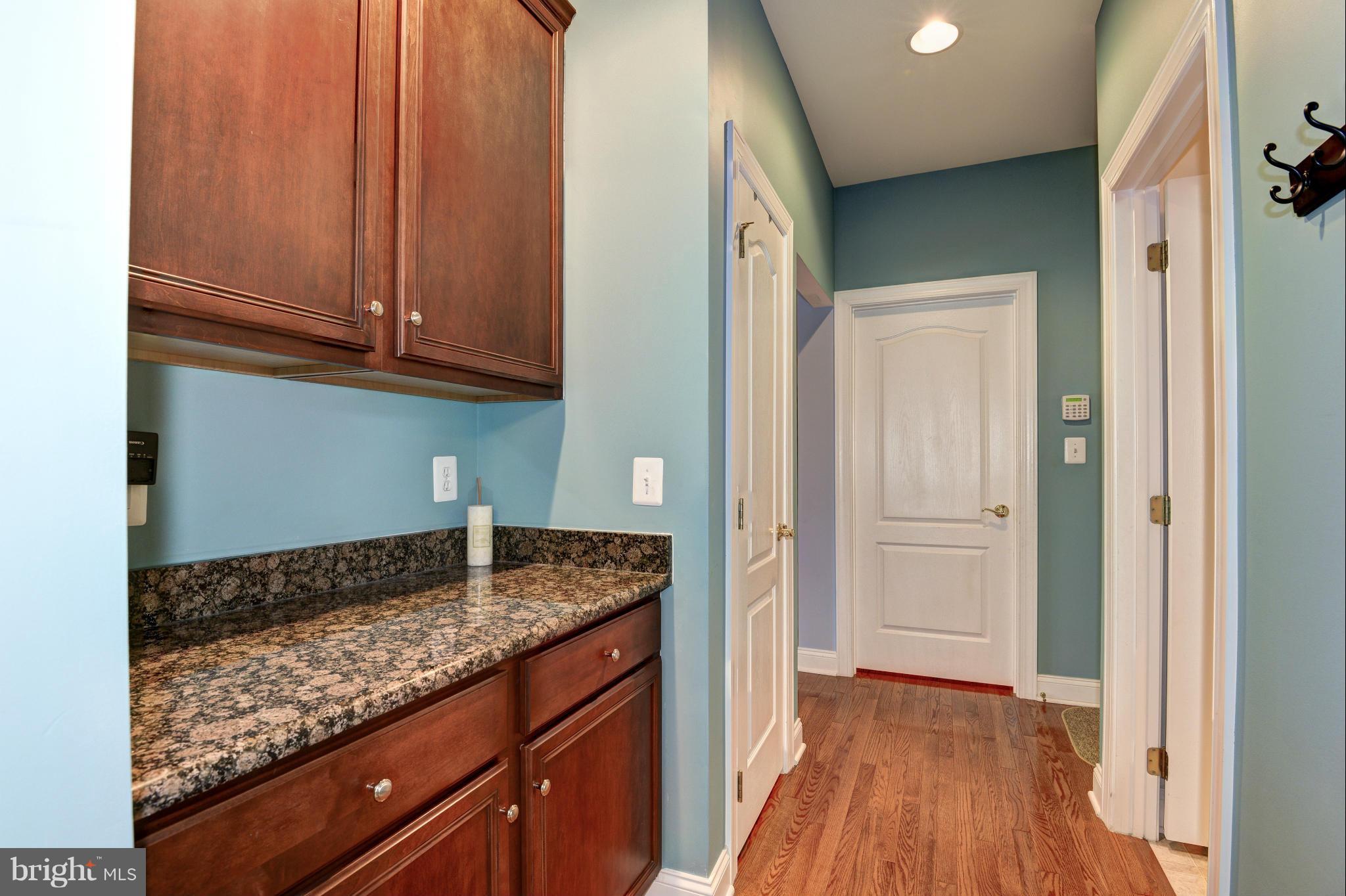 CEDAR HUNT - Residential