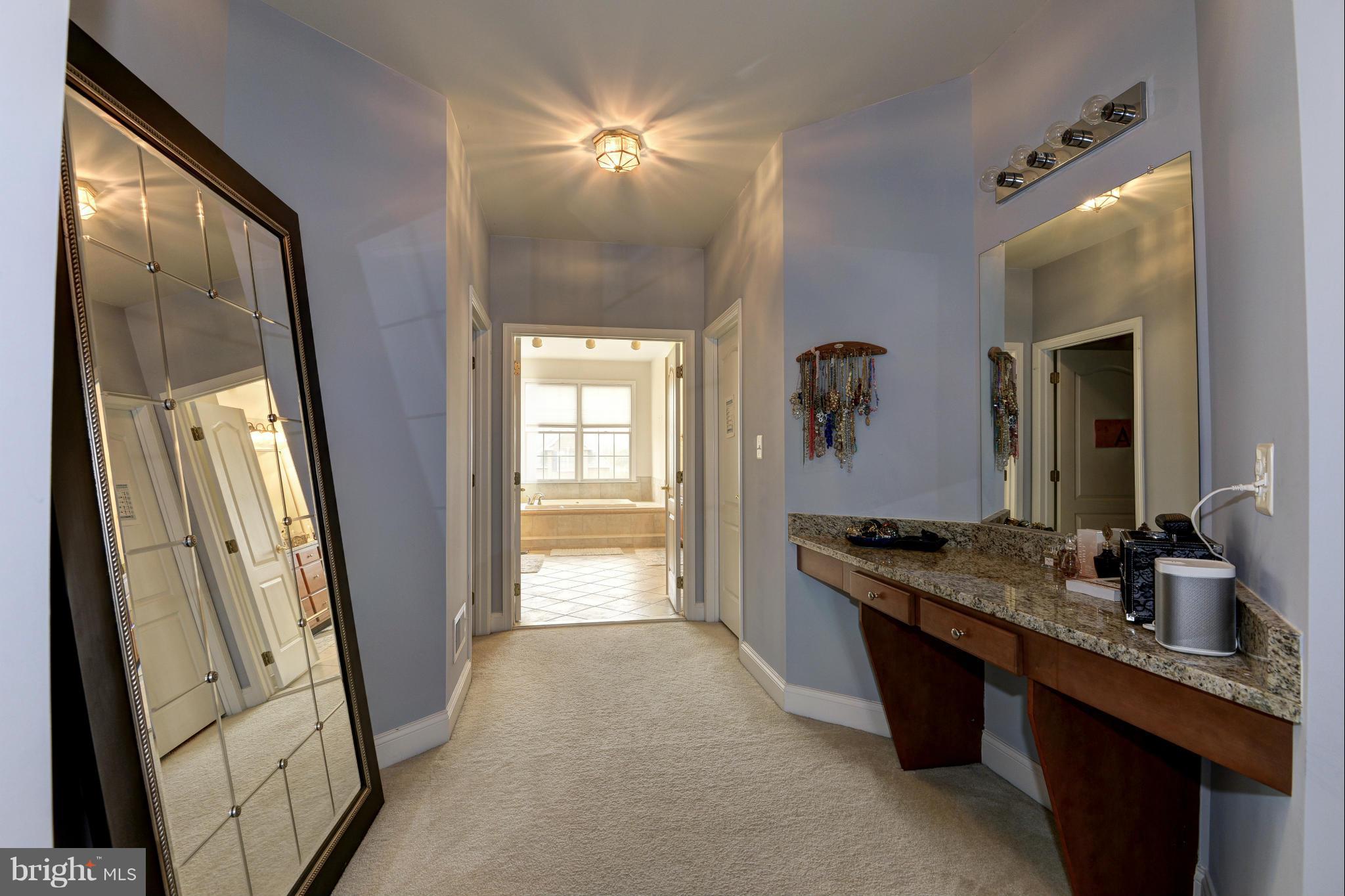 CEDAR HUNT - Residential